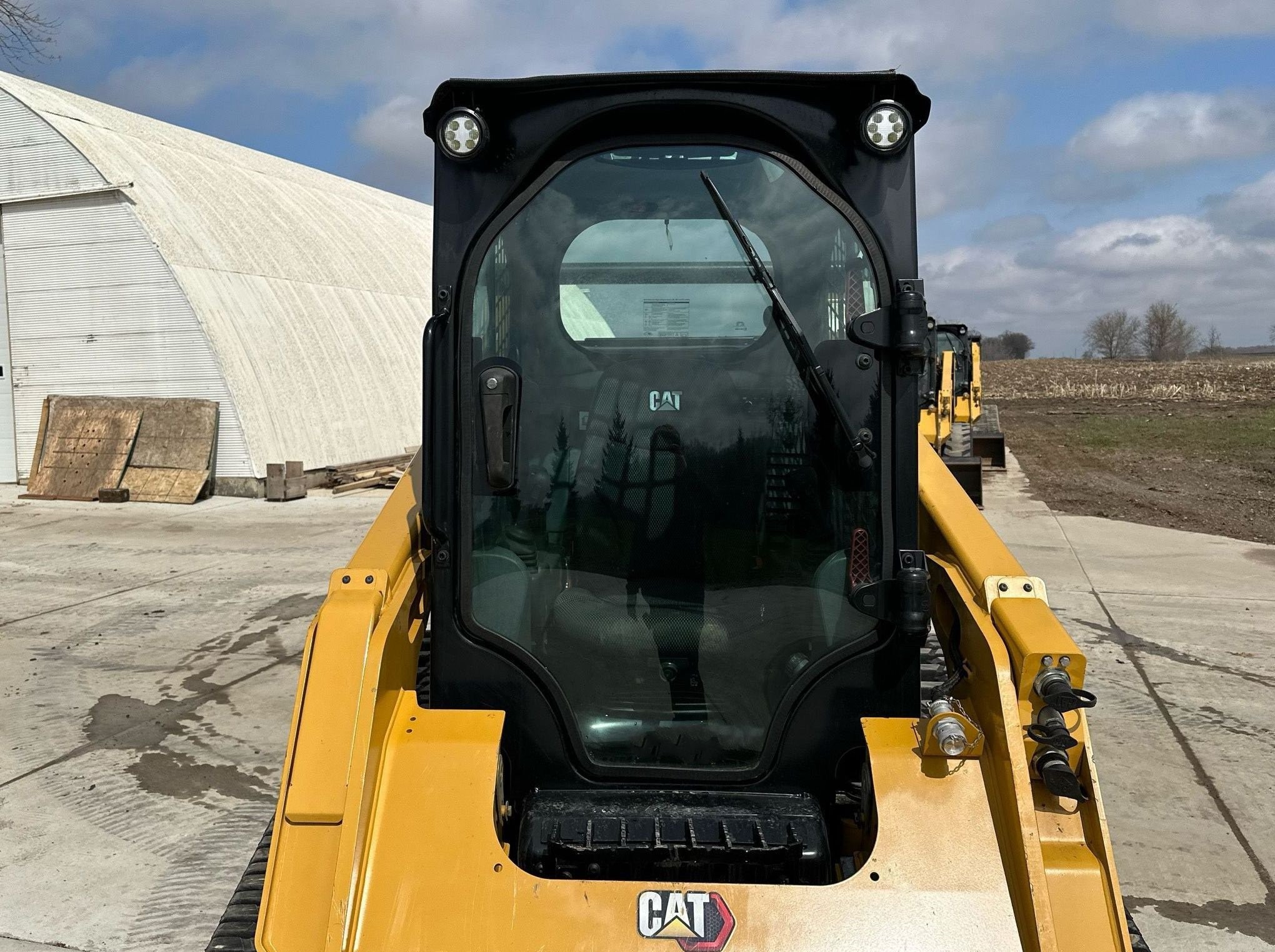 gallery 2022 Caterpillar 259D3 tracked skid steer loader