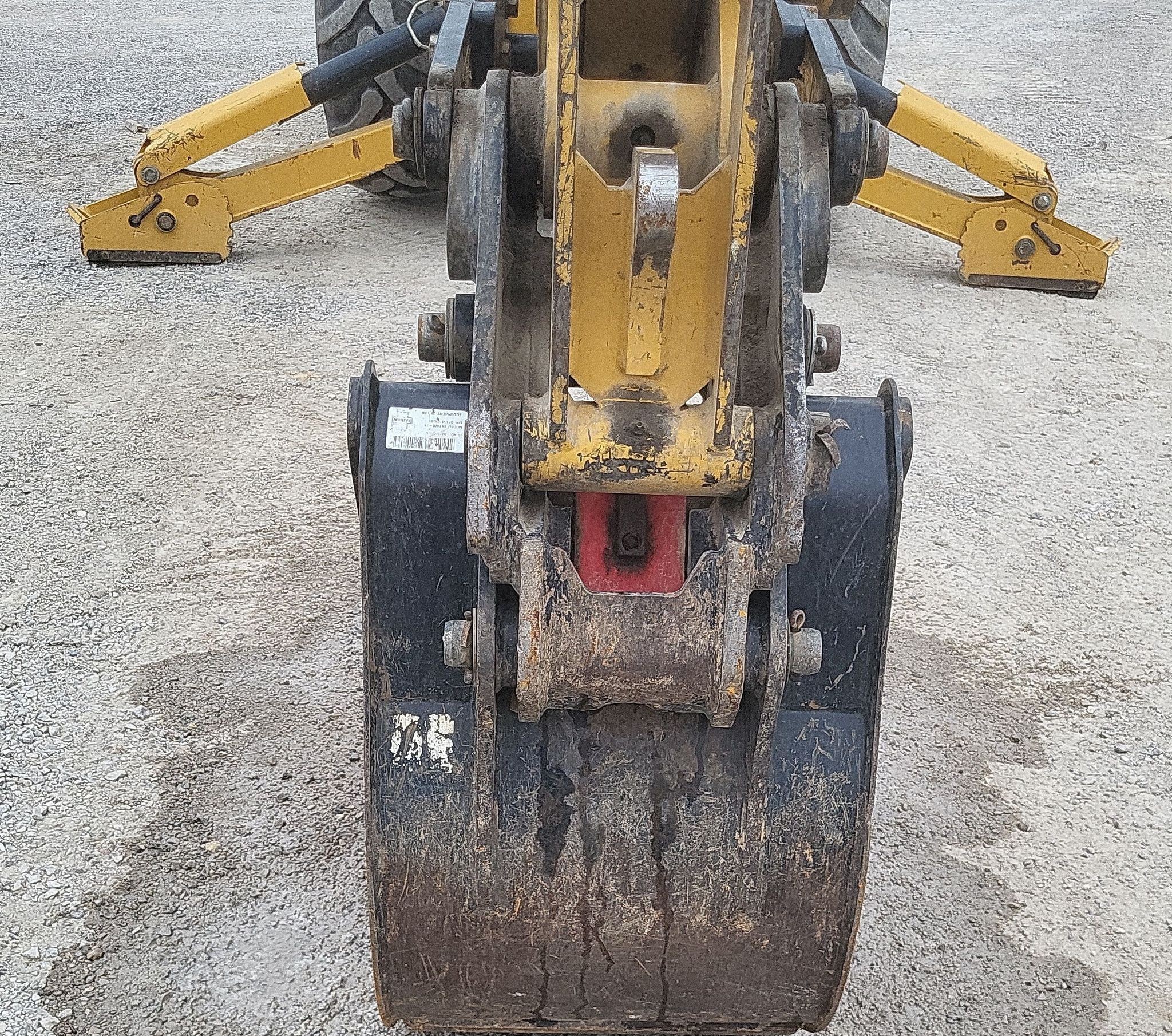 gallery 2018 Caterpillar 420F2 backhoe