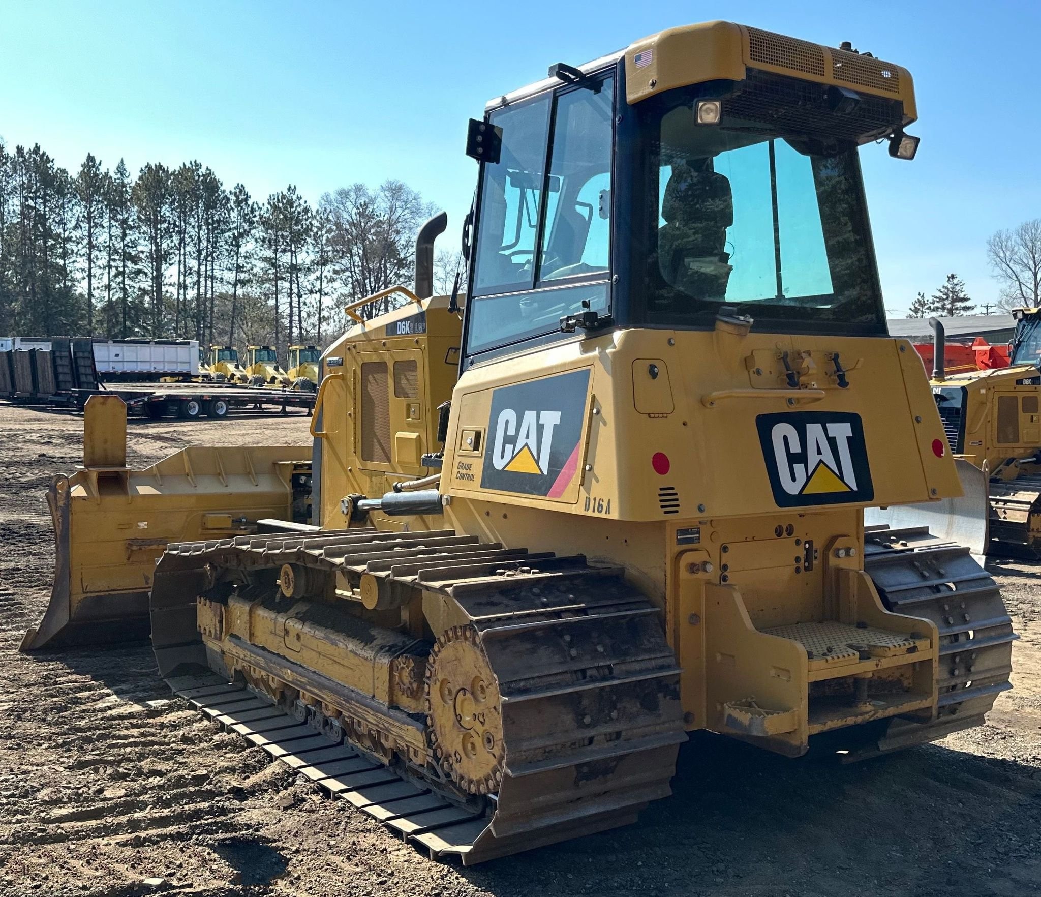gallery 2016 Caterpillar D6K2 LGP dozer