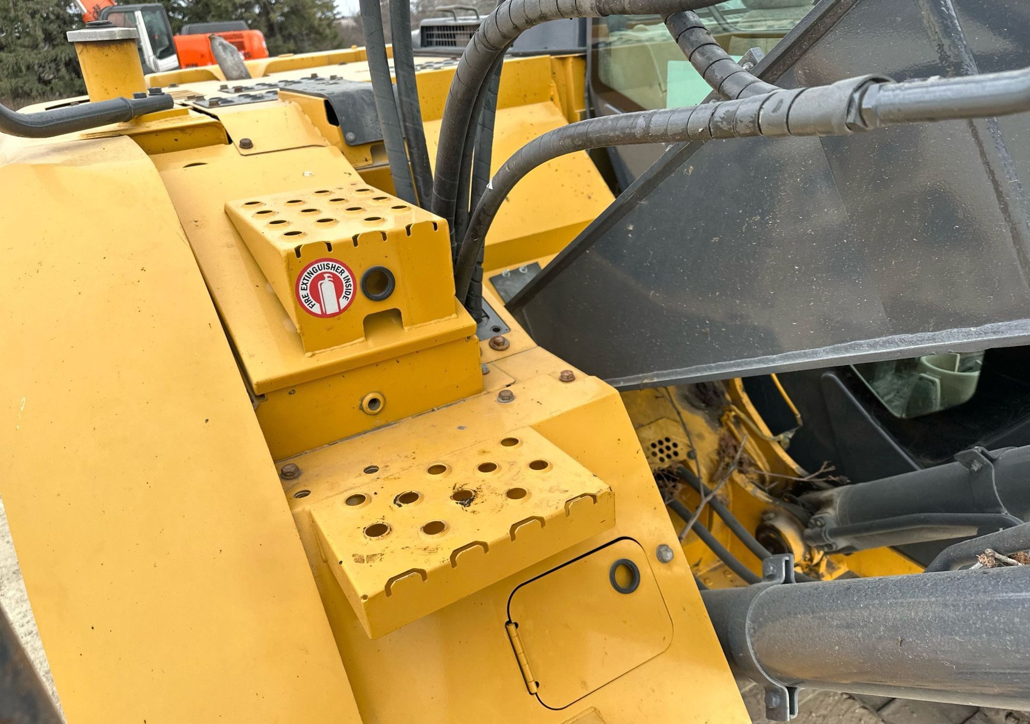 gallery 2012 John Deere FF135DX excavator