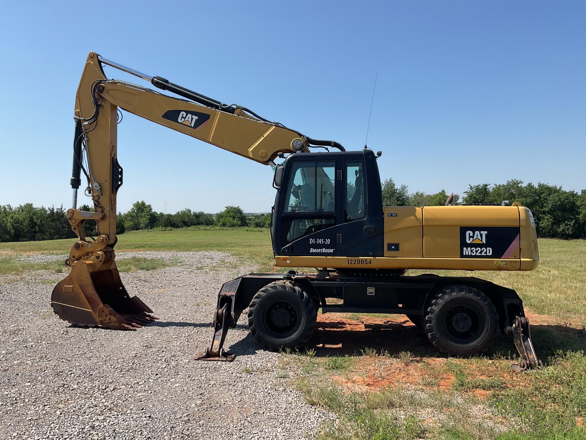 gallery 2011 Caterpillar M322D Wheeled Excavator