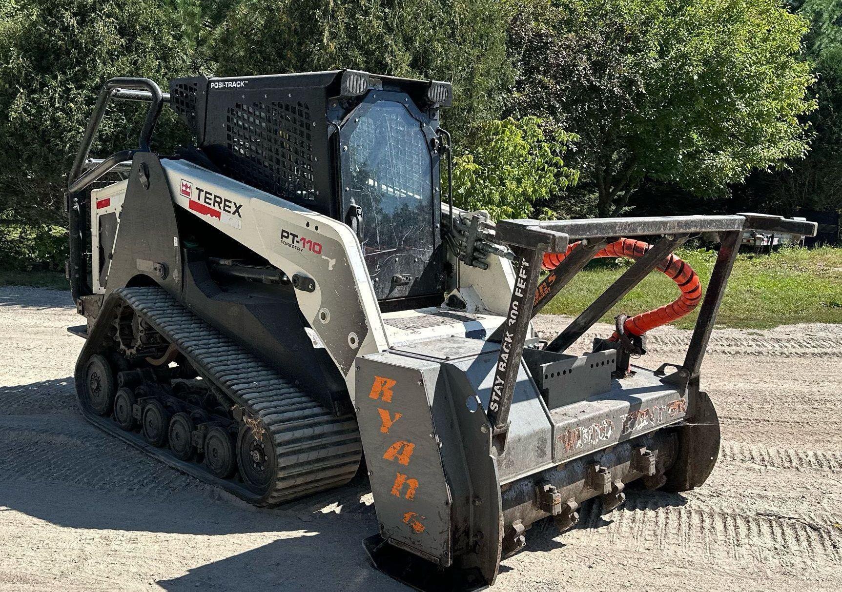 gallery 2015 Terex PT-110 tracked skid steer loader