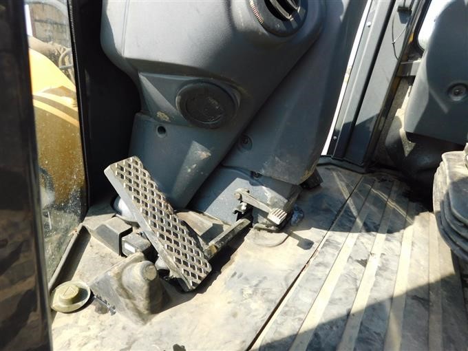 gallery 2014 John Deere 524K High Lift Wheel Loader