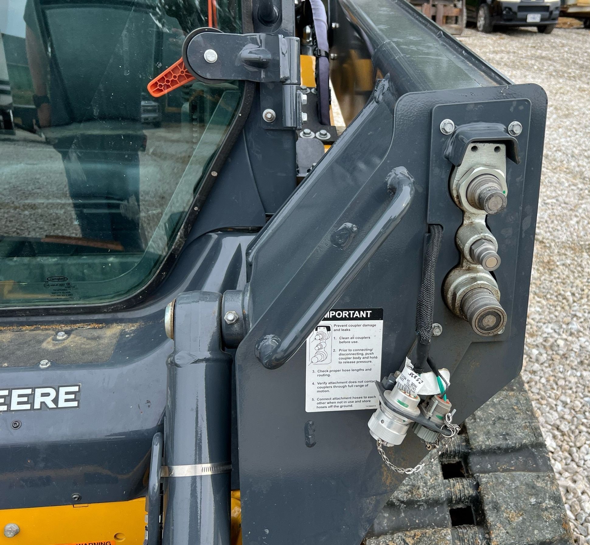 gallery 2022 John Deere 325G tracked skid steer loader