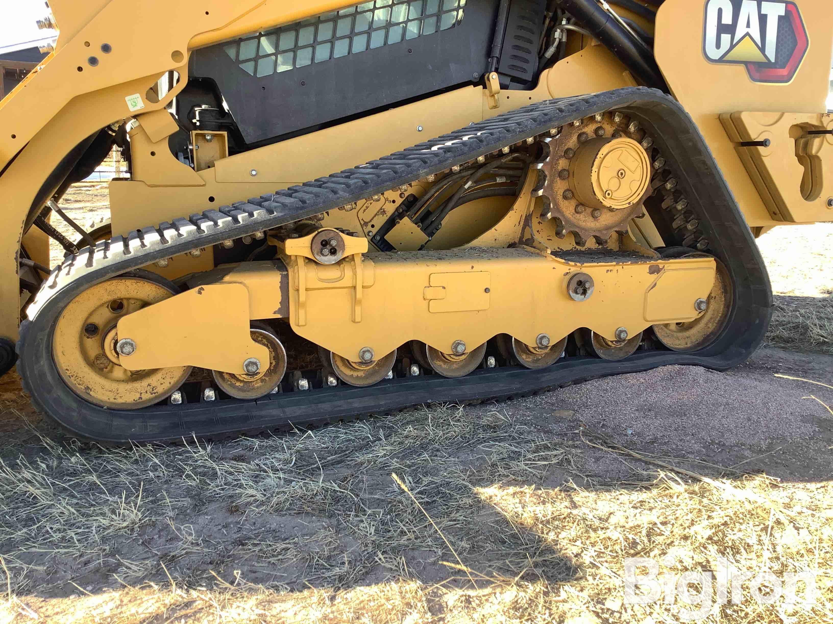 gallery 2020 Caterpillar 299D3 compact track loader