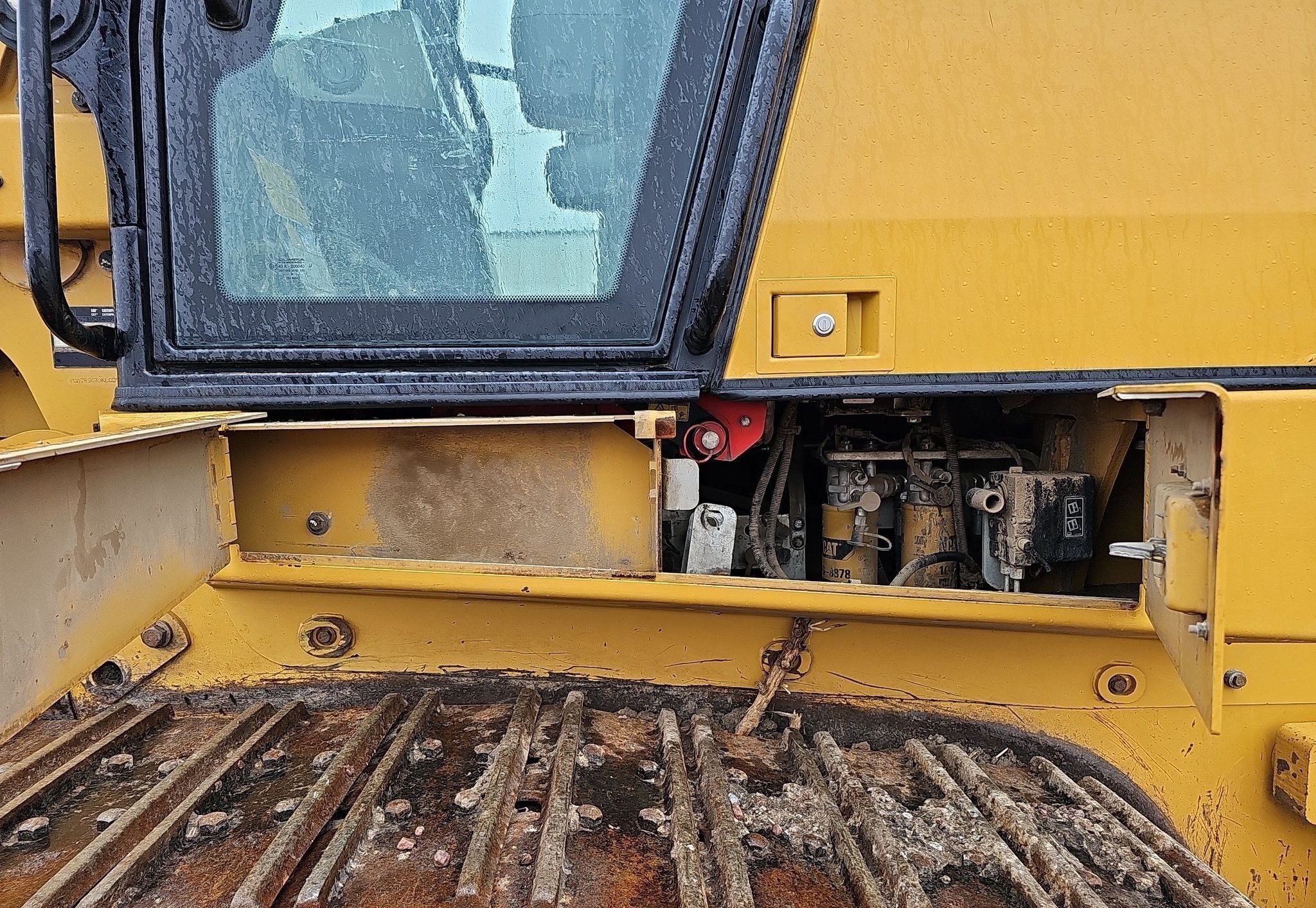 gallery 2015 Caterpillar 963D track loader