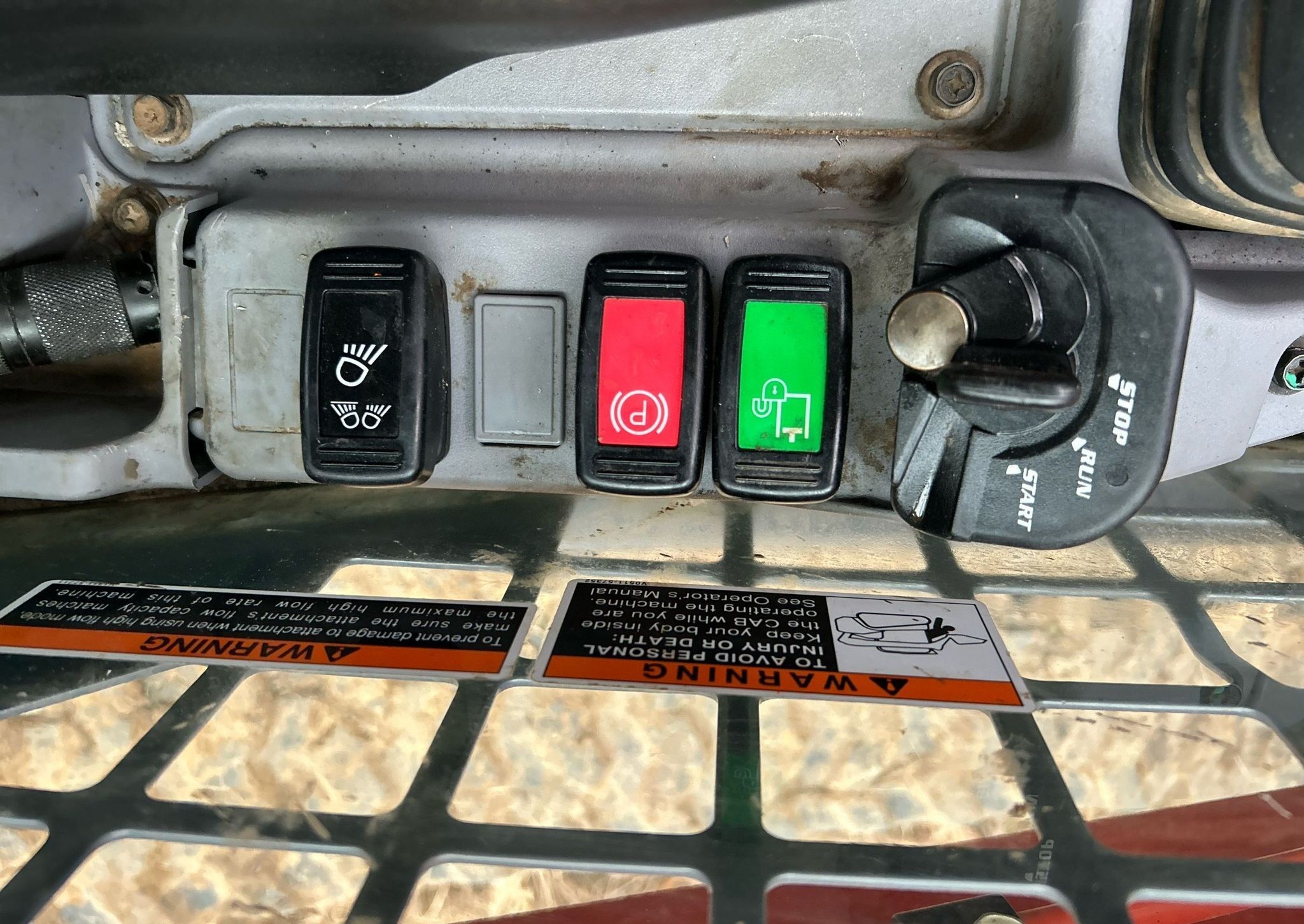 gallery 2020 Kubota SVL95-2S tracked skid steer loader