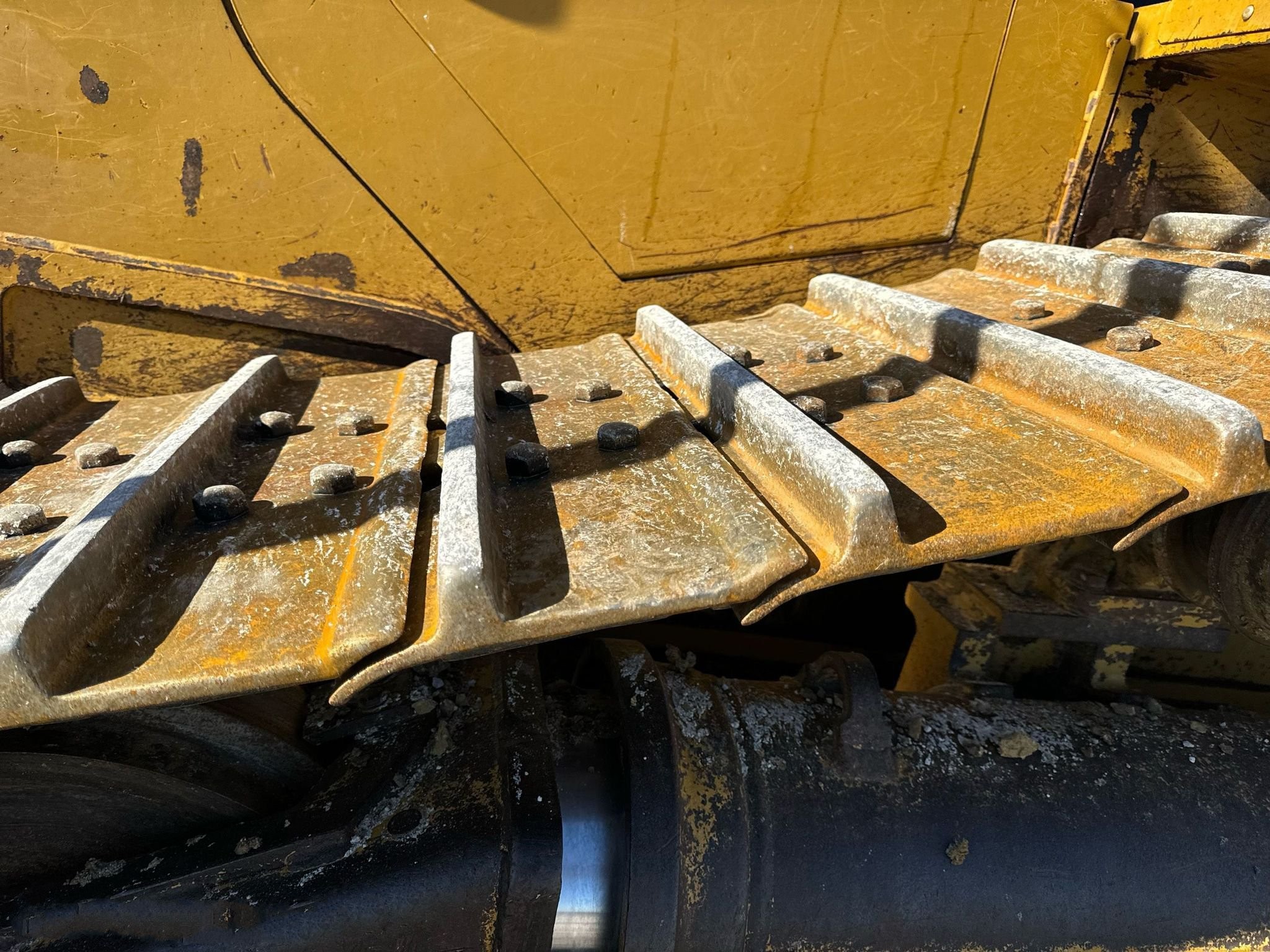 gallery 2011 Caterpillar D6T XL dozer
