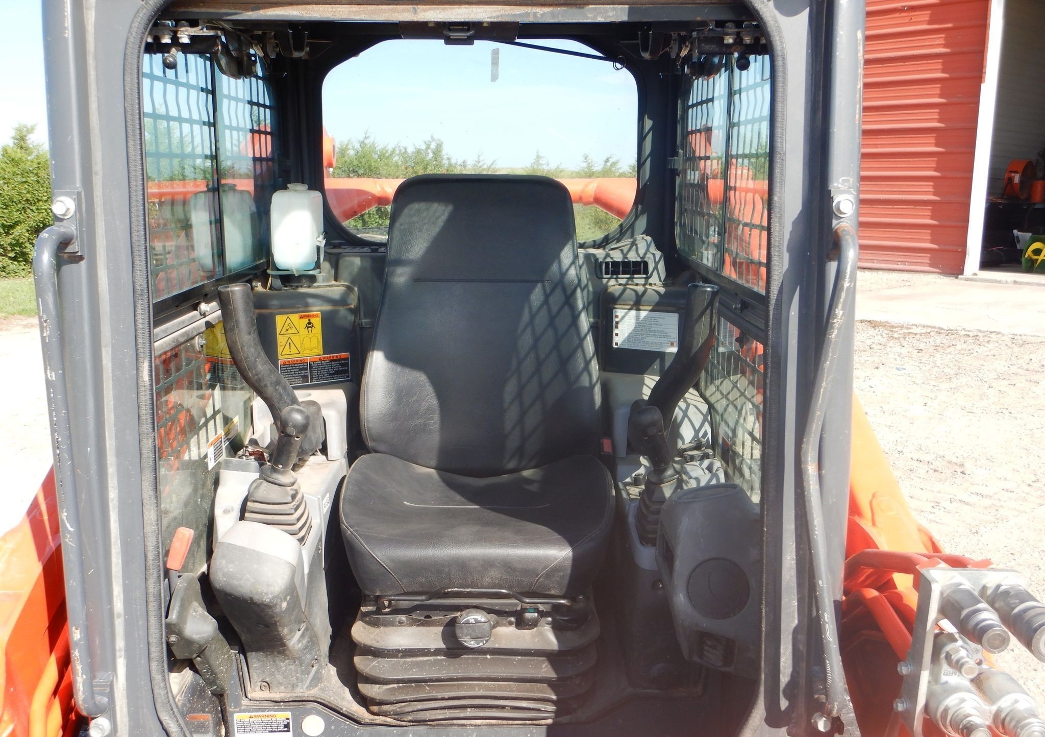 gallery 2015 Kubota SVL90-2 skid steer