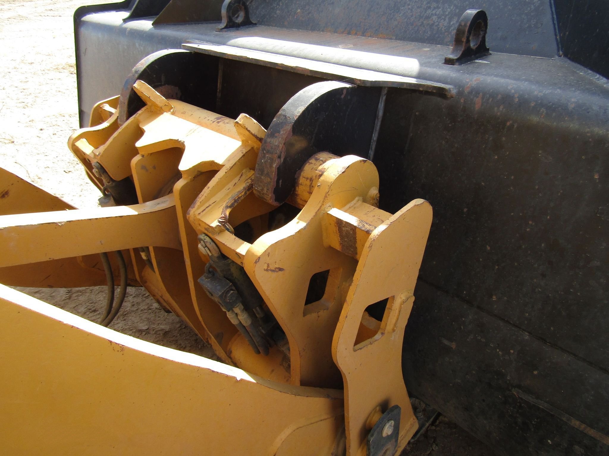 gallery 2012 Caterpillar 938K wheel loader