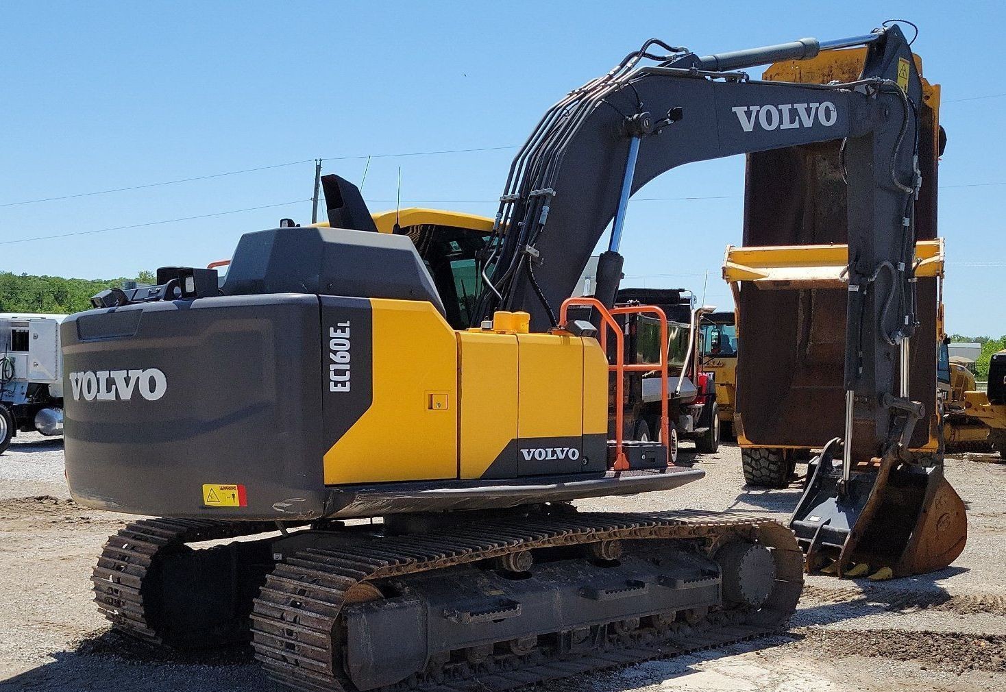 gallery 2020 Volvo EC160EL excavator