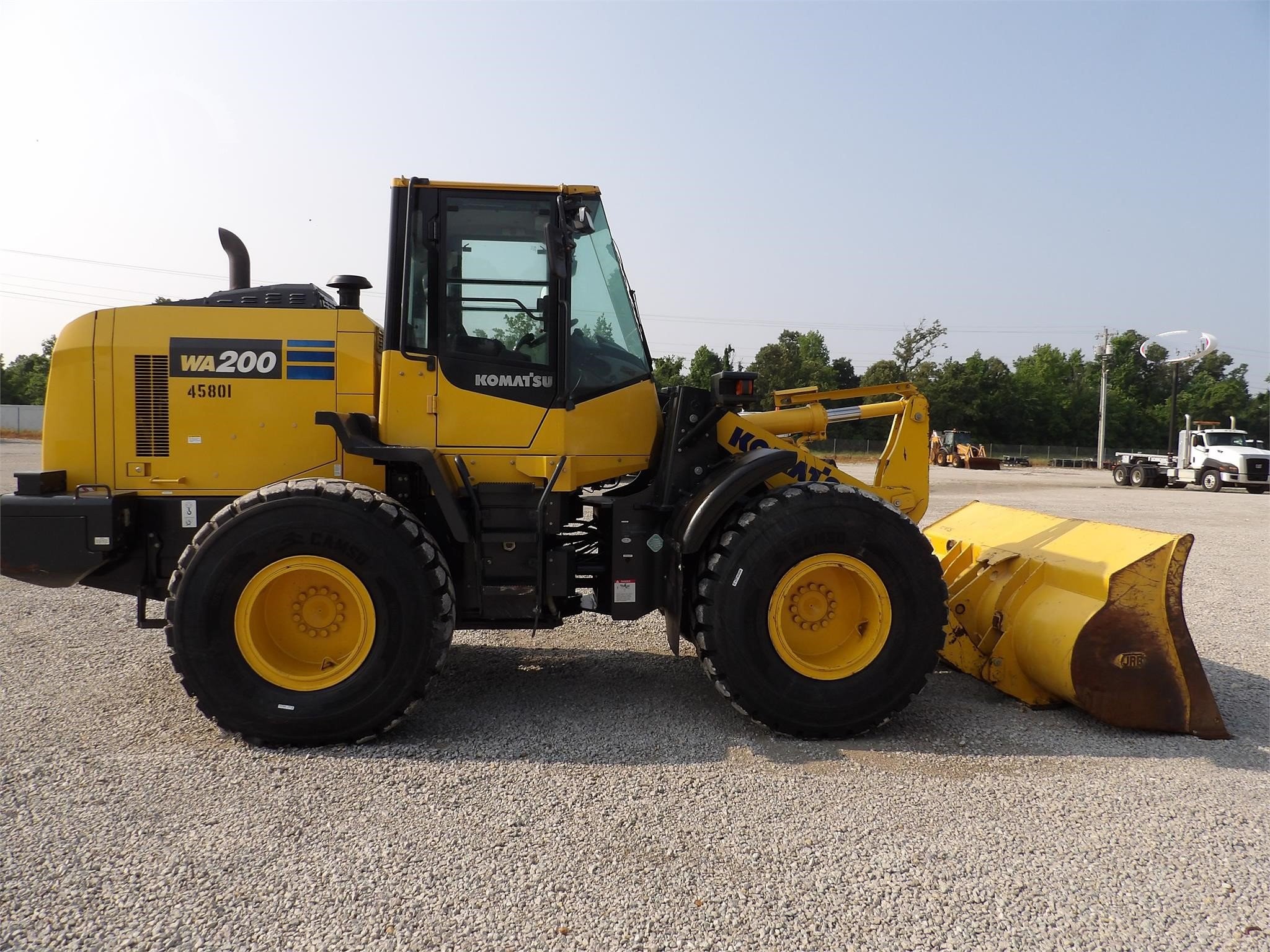 gallery 2020 KOMATSU WA200-8