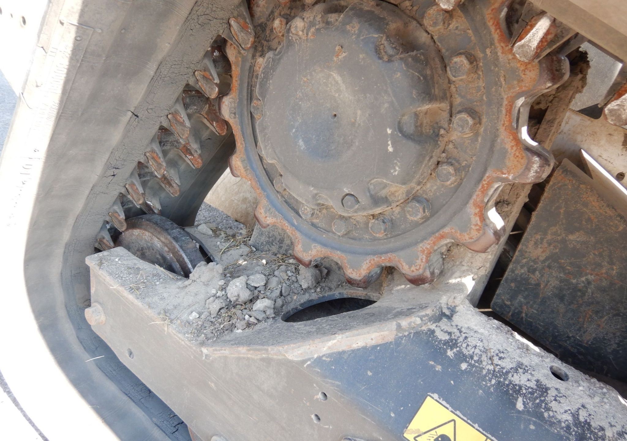 gallery 2020 Loader Bobcat T76 Skid Steer