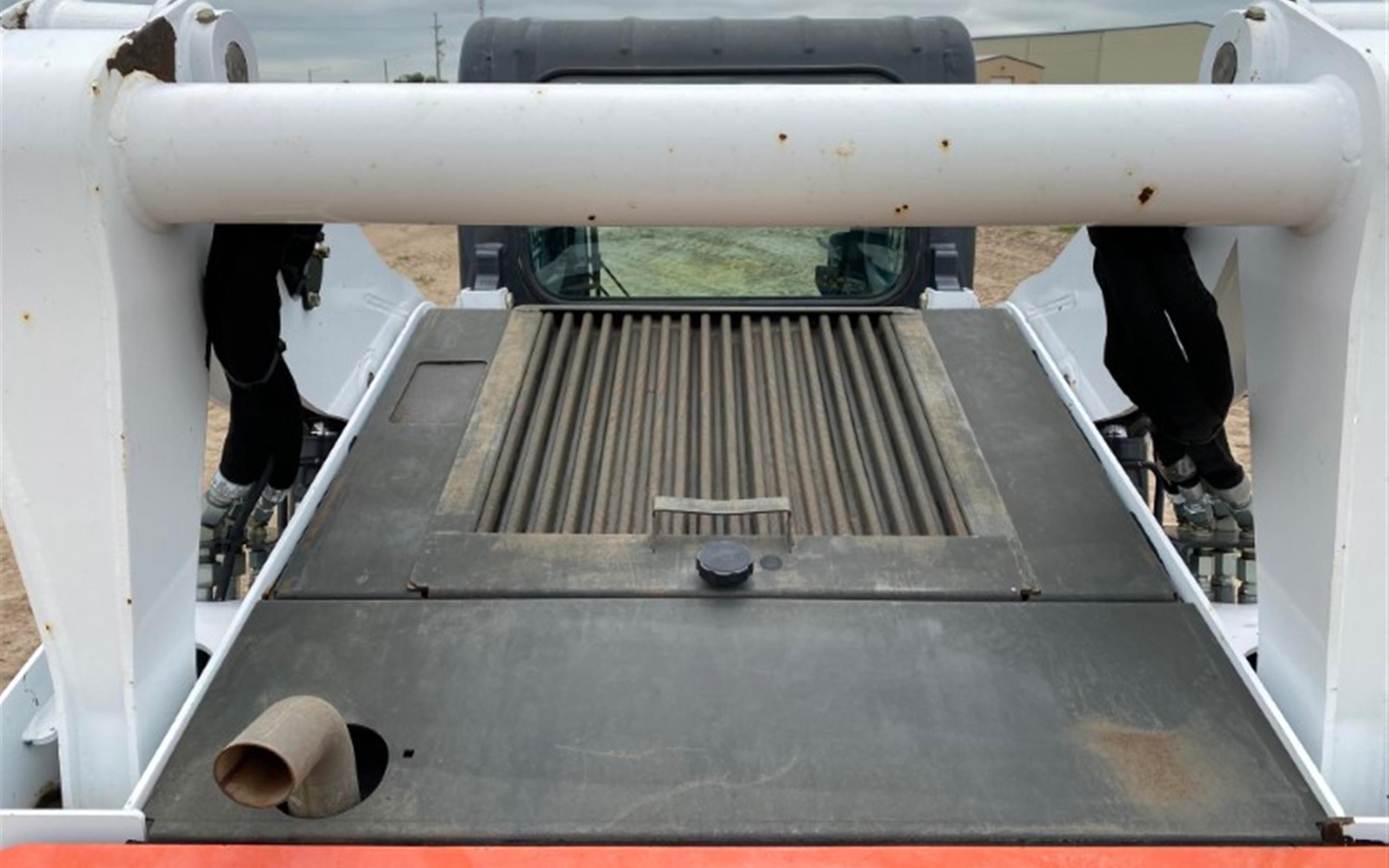gallery 2015 Bobcat T770 Compact Track Loader