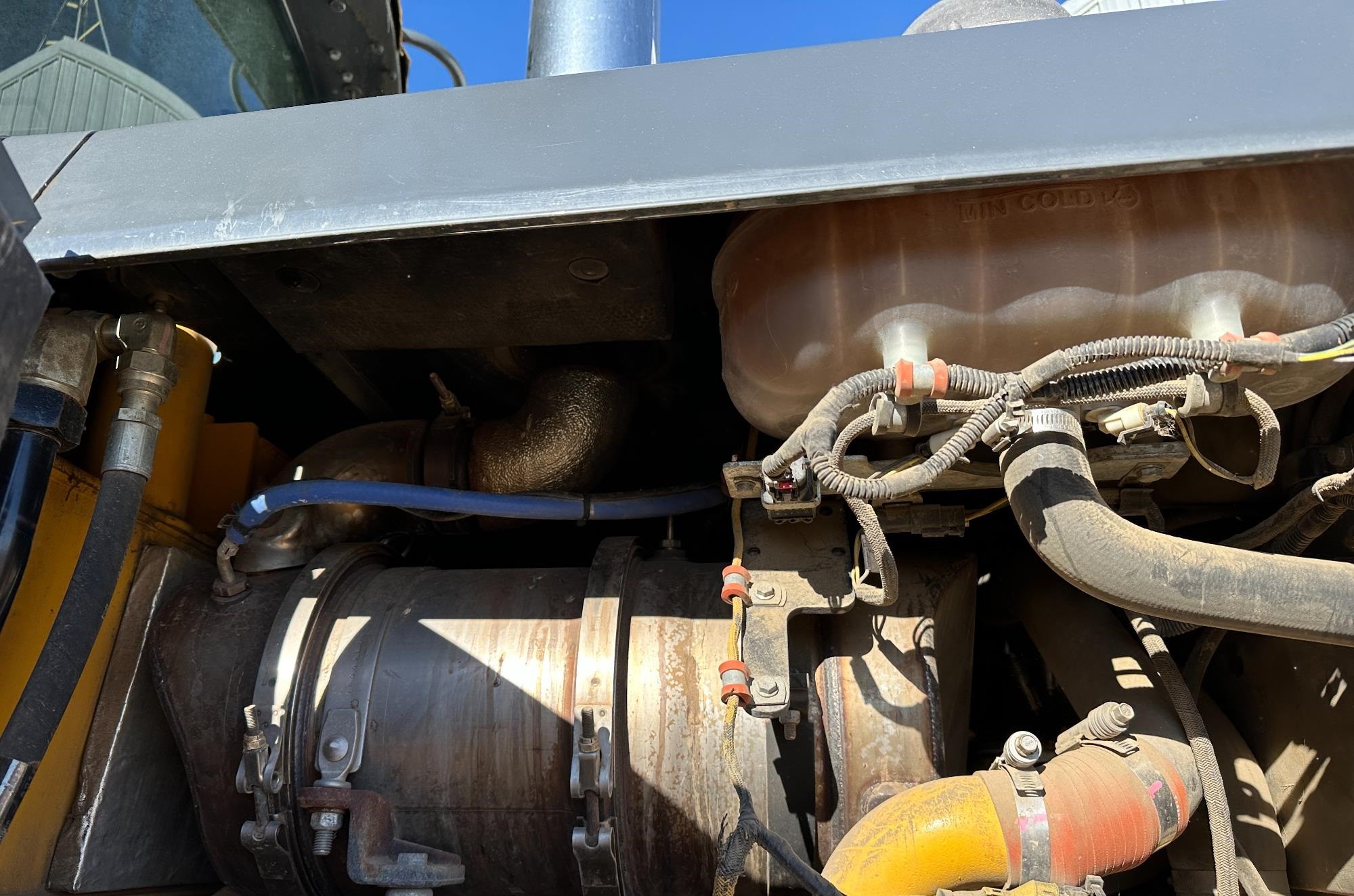 gallery 2015 John Deere 544K Wheel Loader WGrapple