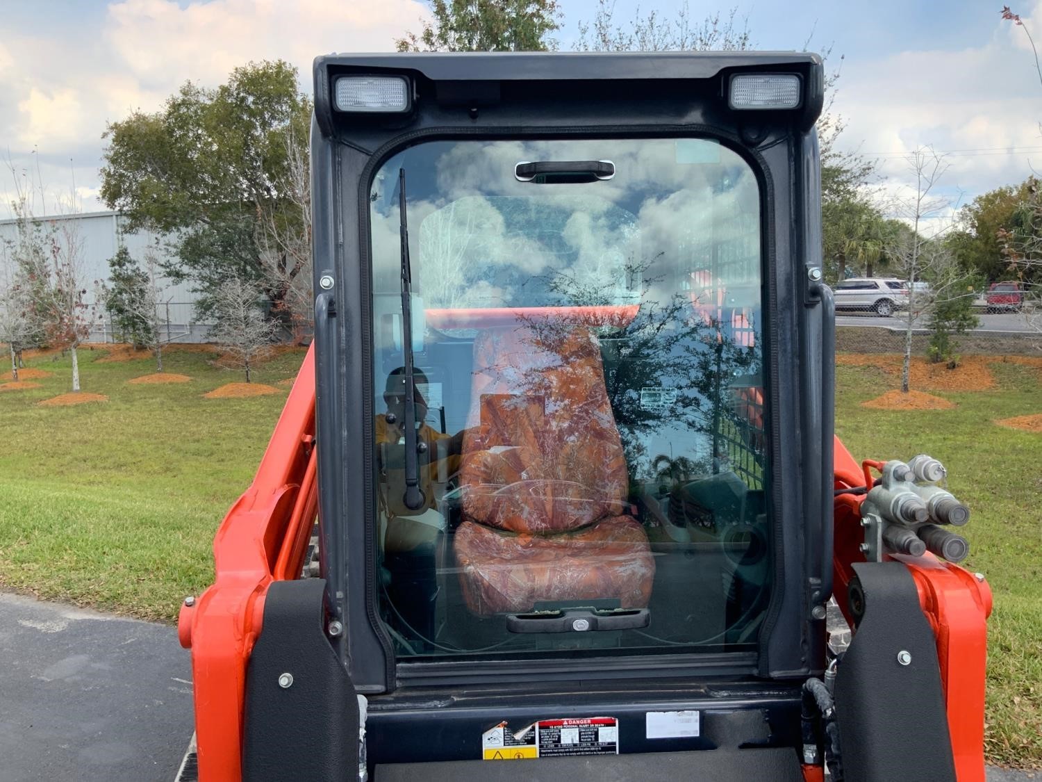 gallery 2018 Kubota SVL75-2 Compact Track Loader