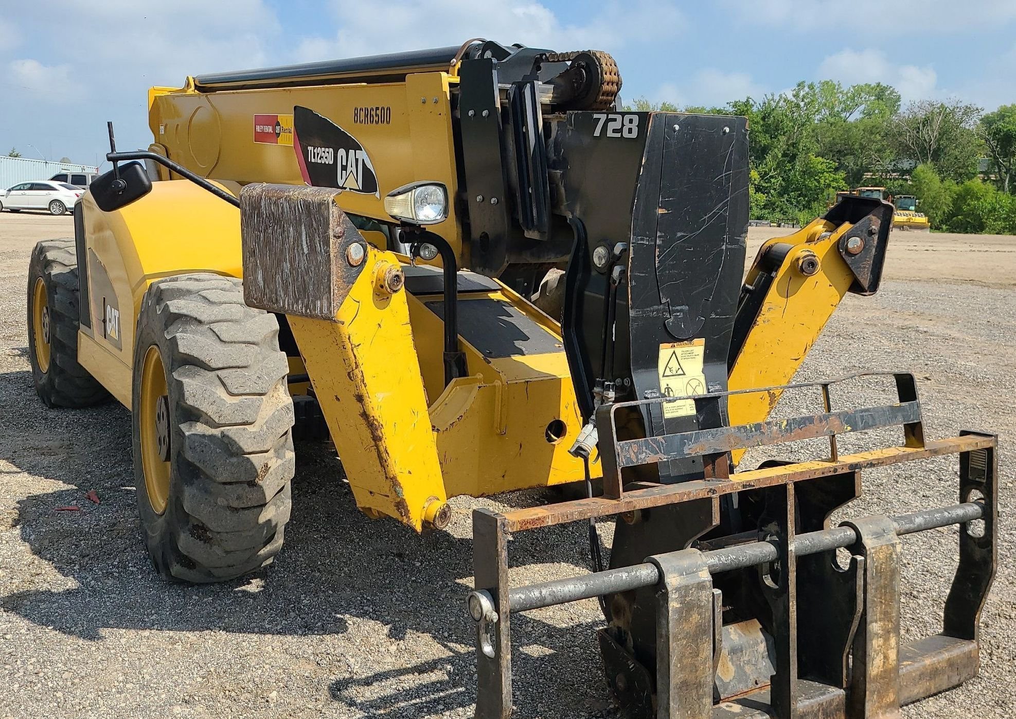 gallery 2017 Caterpillar TL1255D telehandler