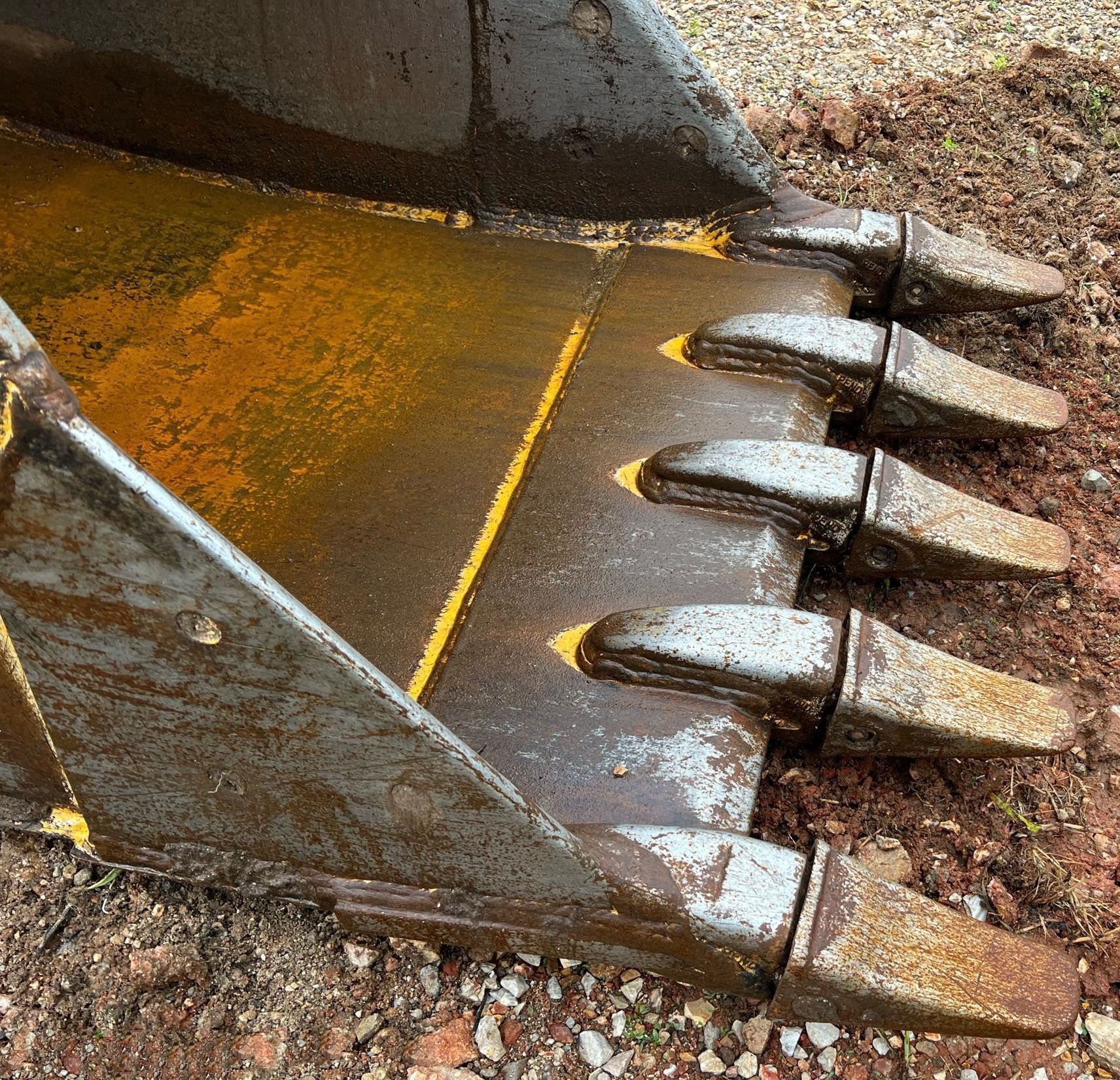 gallery 2014 John Deere 130G excavator