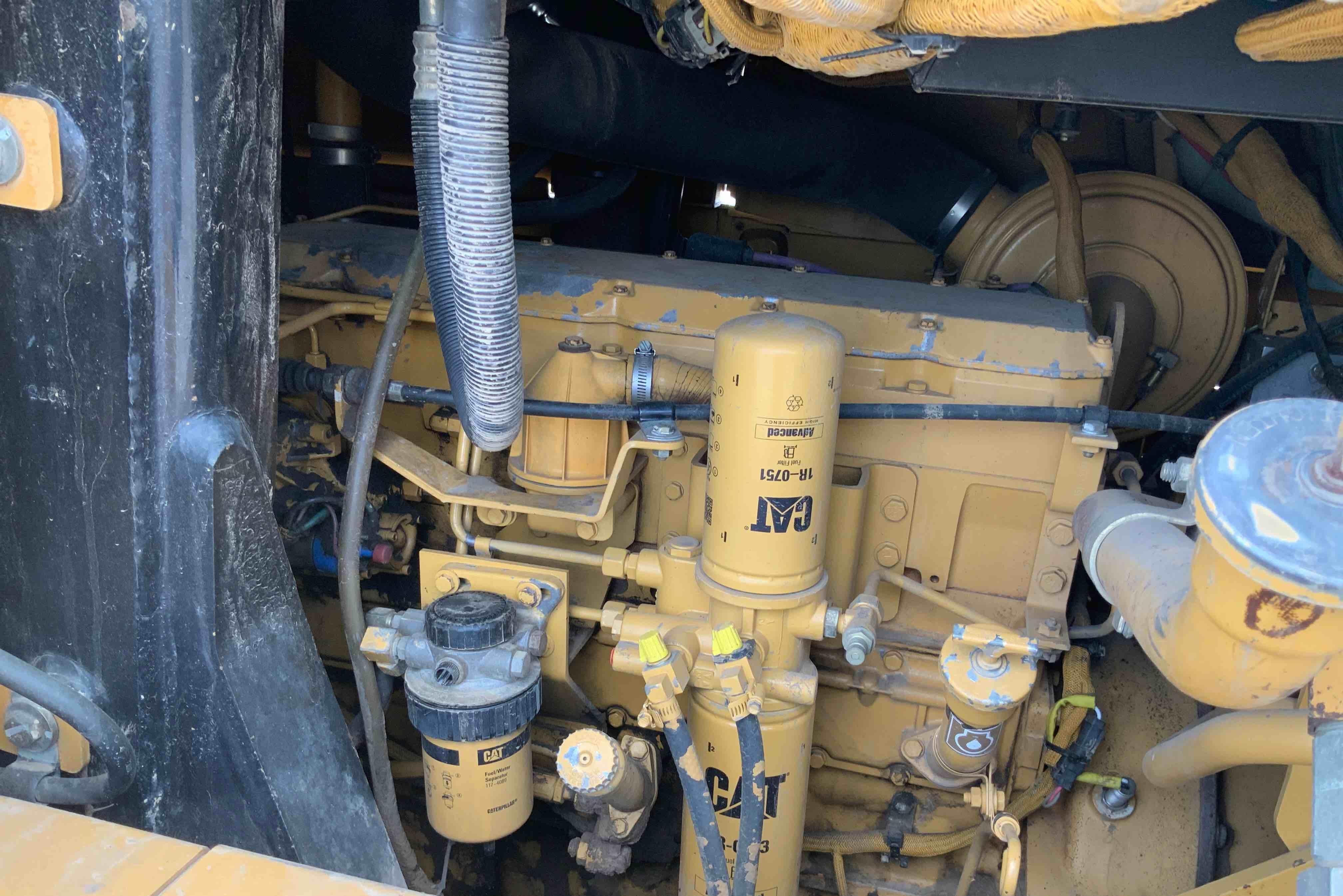 gallery 2002 Caterpillar 963C Track Loader