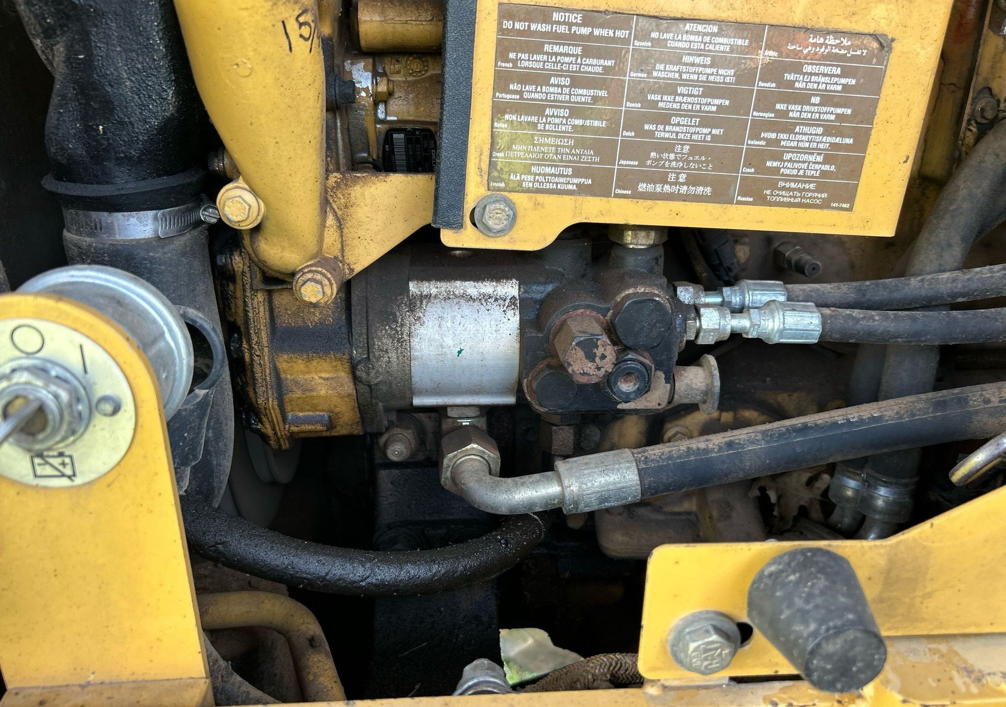 gallery 2001 Caterpillar 924G wheel loader