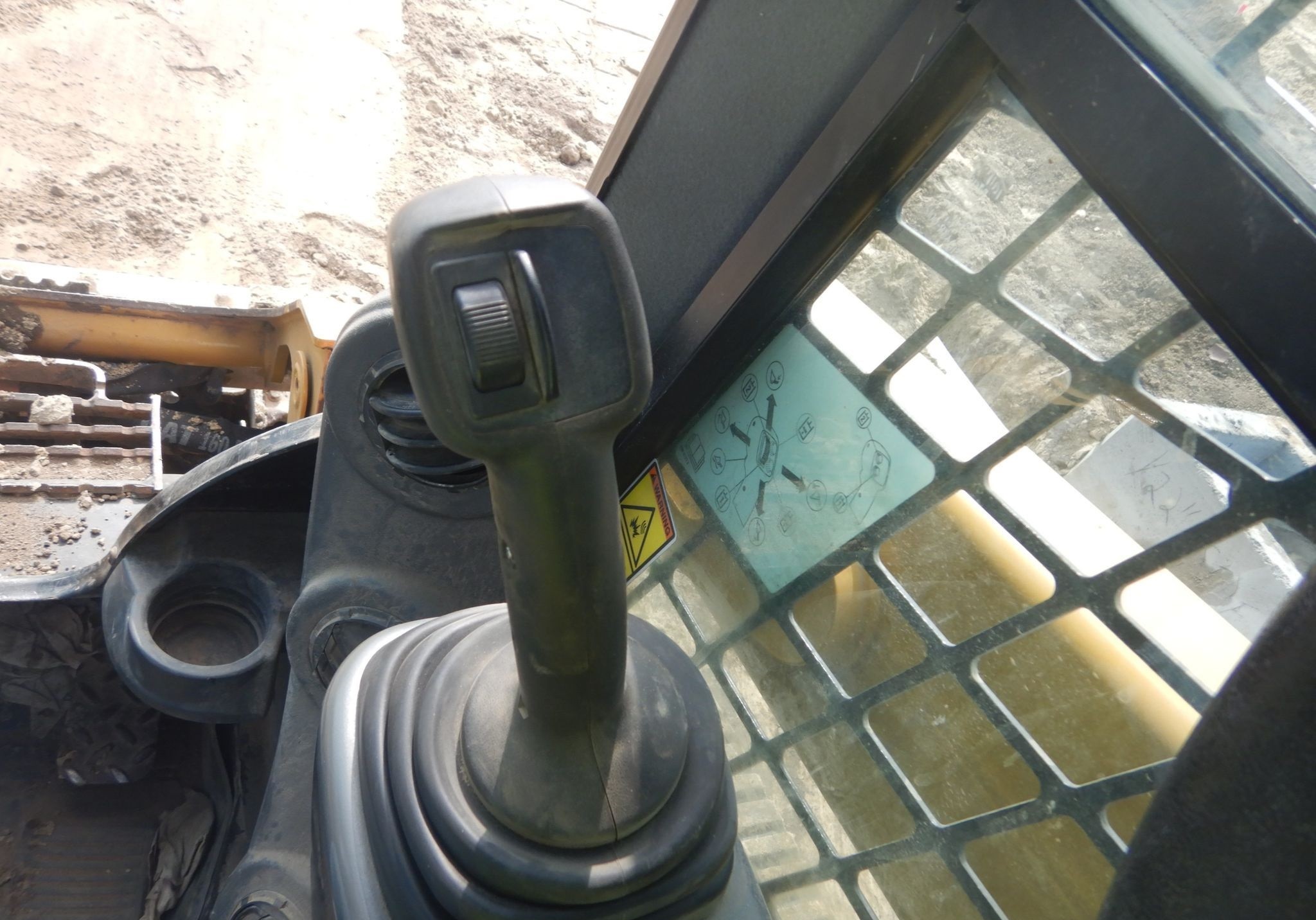 gallery 2018 Caterpillar 259D  tracked skid steer loader 55k