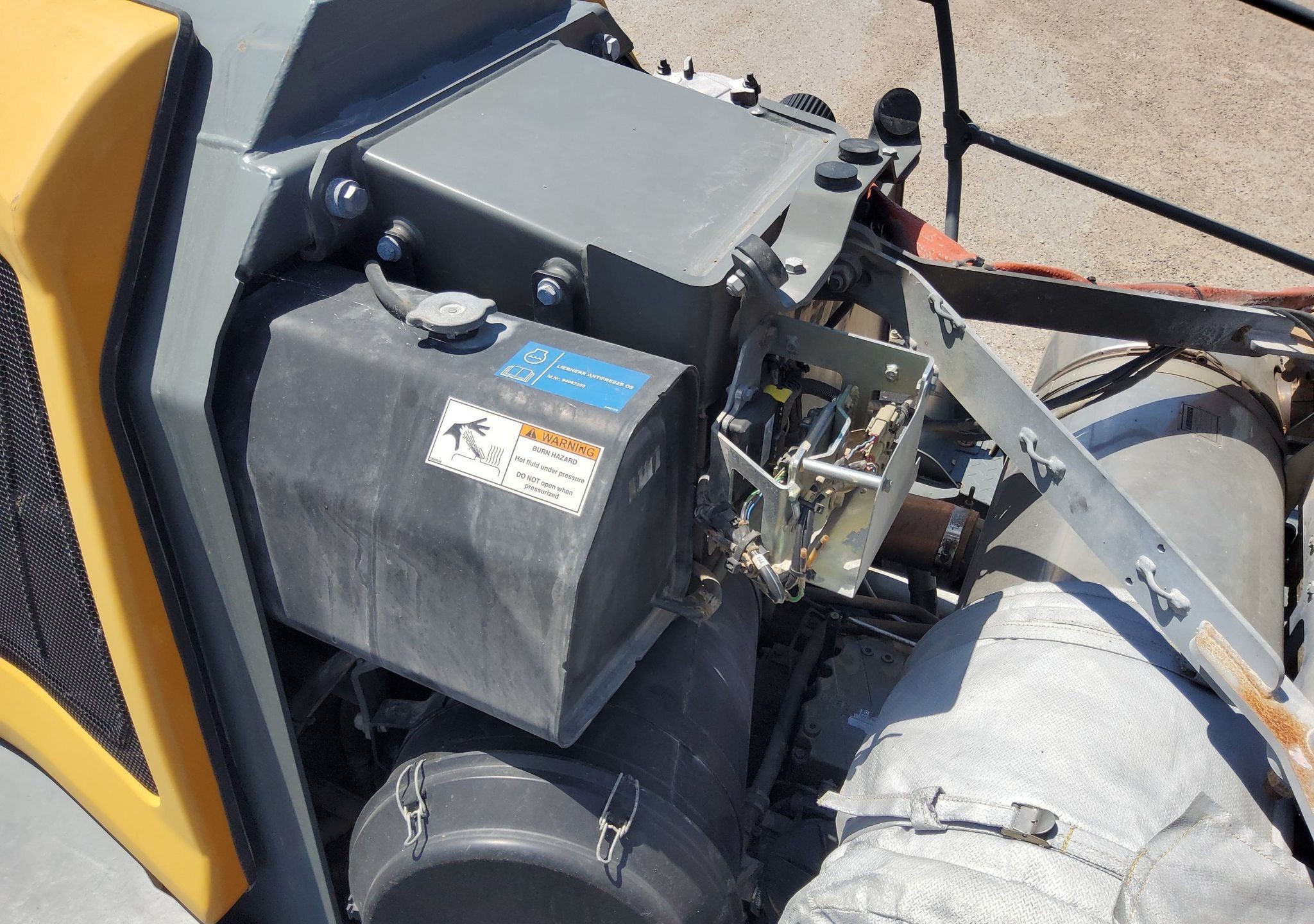gallery 2017 Liebherr L586 wheel loader