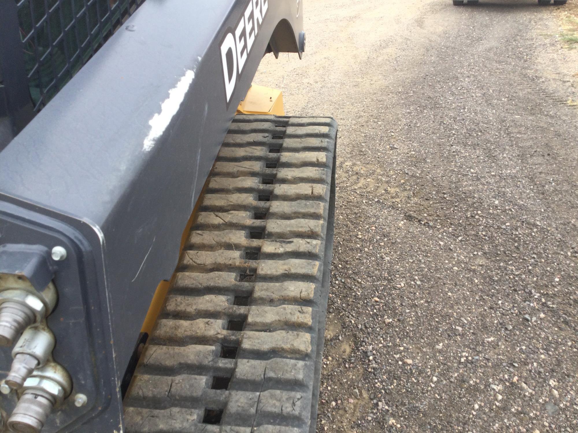 gallery 2018 John Deere 331G Skid Steer