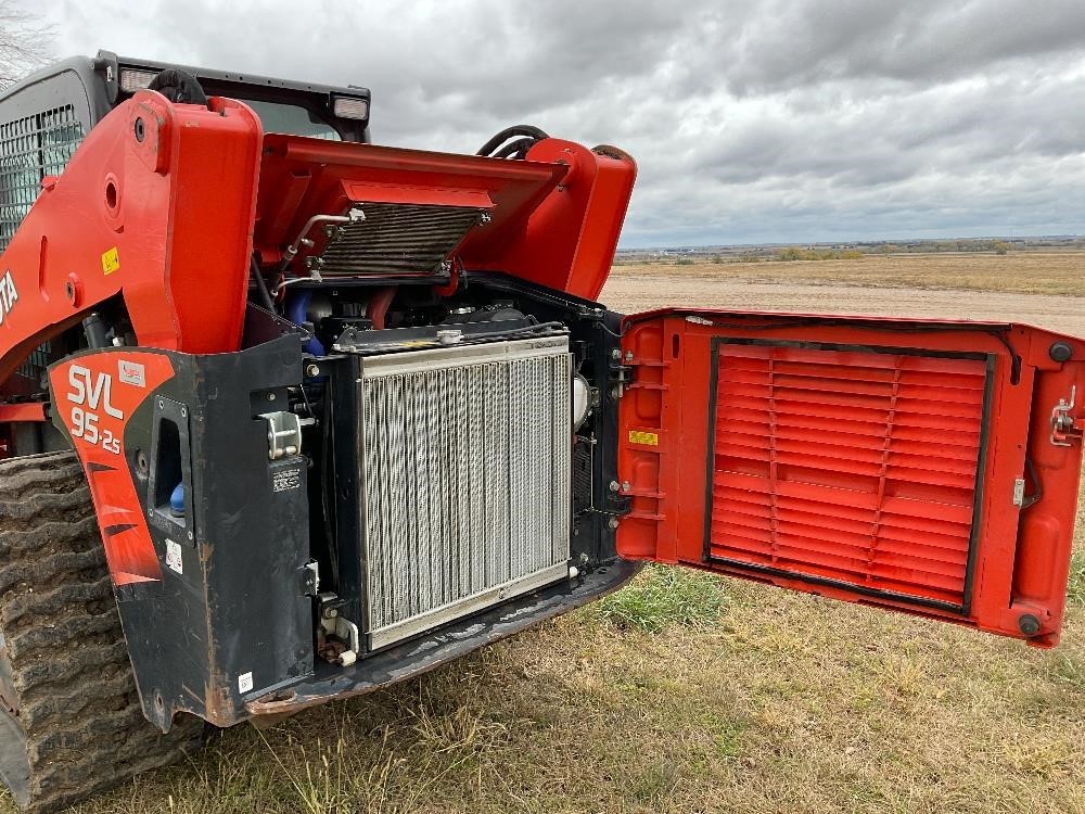 gallery 2018 Kubota SLV95-2s