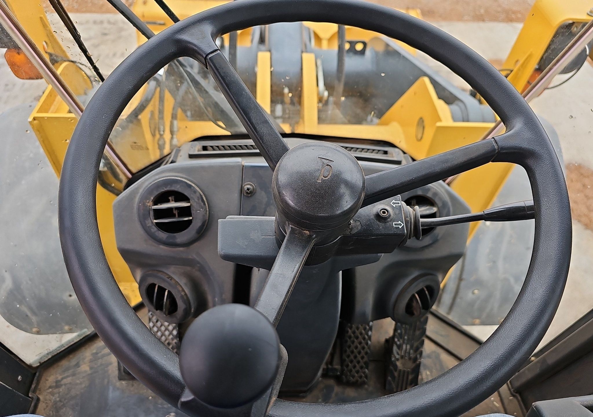 gallery 2012 John Deere 544K wheel loader
