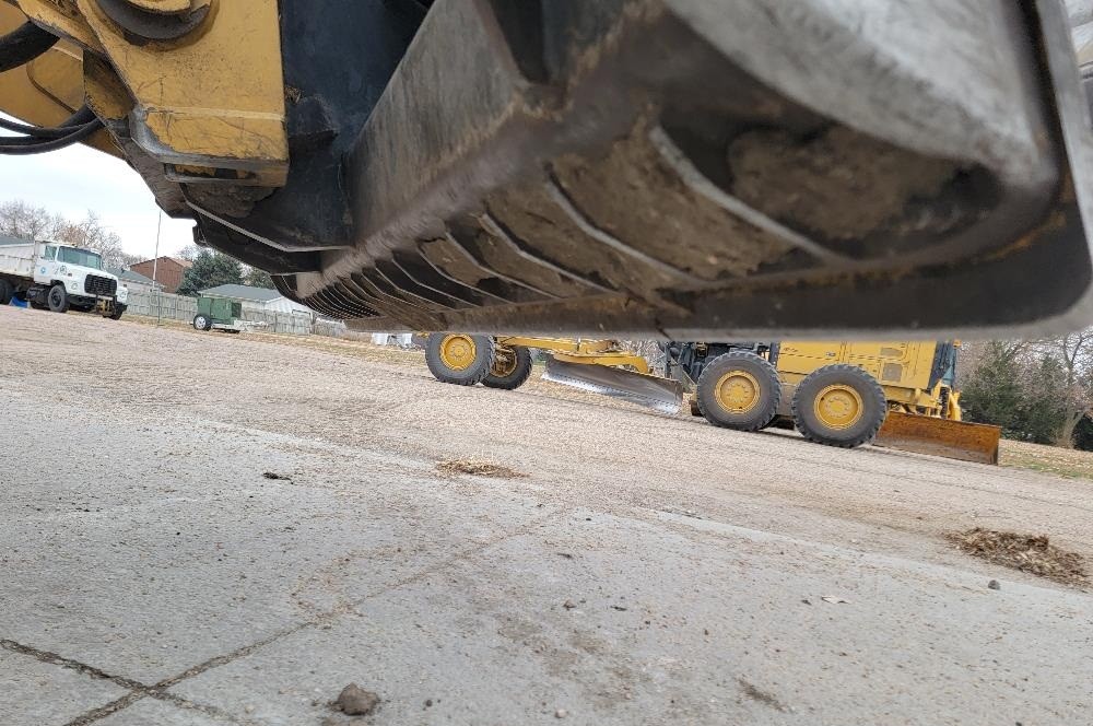 gallery 2016 Caterpillar 926M Wheel Loader W4-IN-1 Bucket
