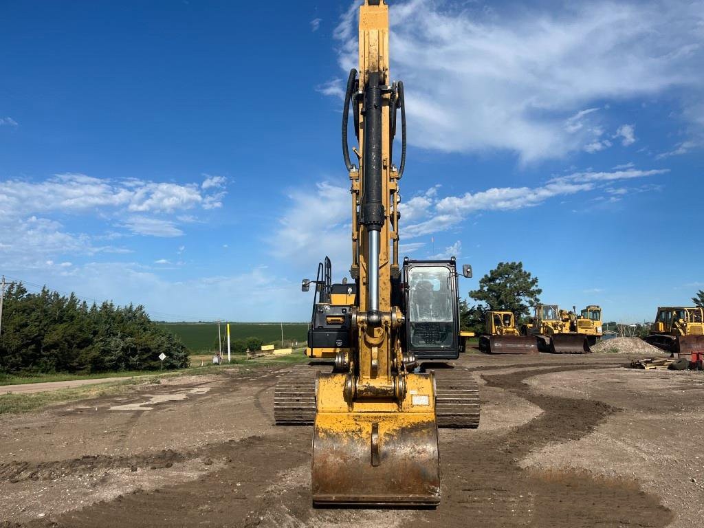 gallery 2013 Caterpillar 324EL Excavator