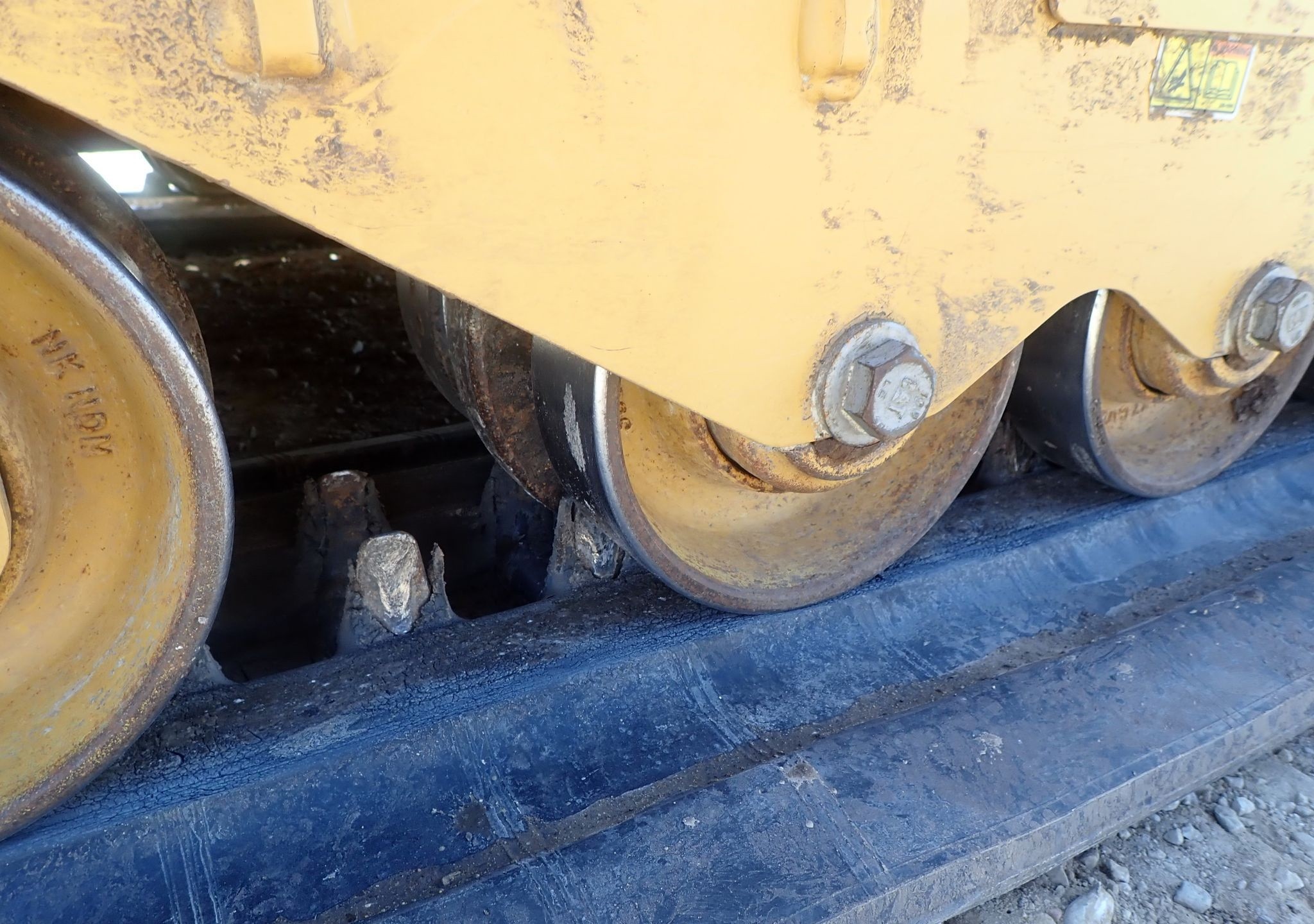 gallery 2017 Caterpillar 289D tracked skid steer loader