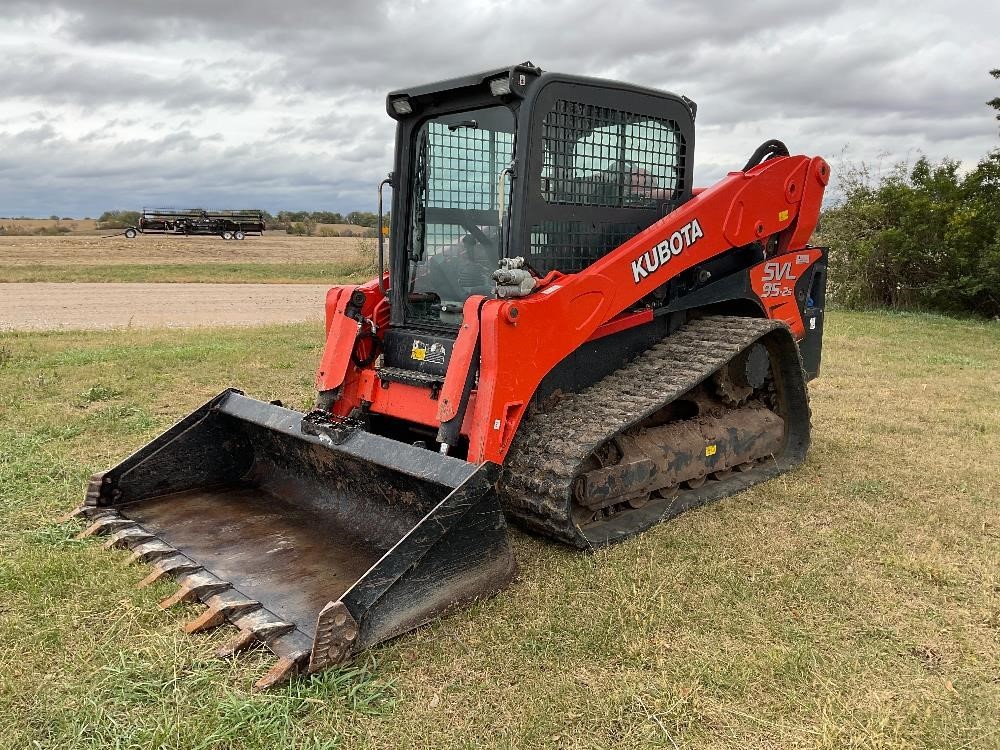 gallery 2018 Kubota SLV95-2s