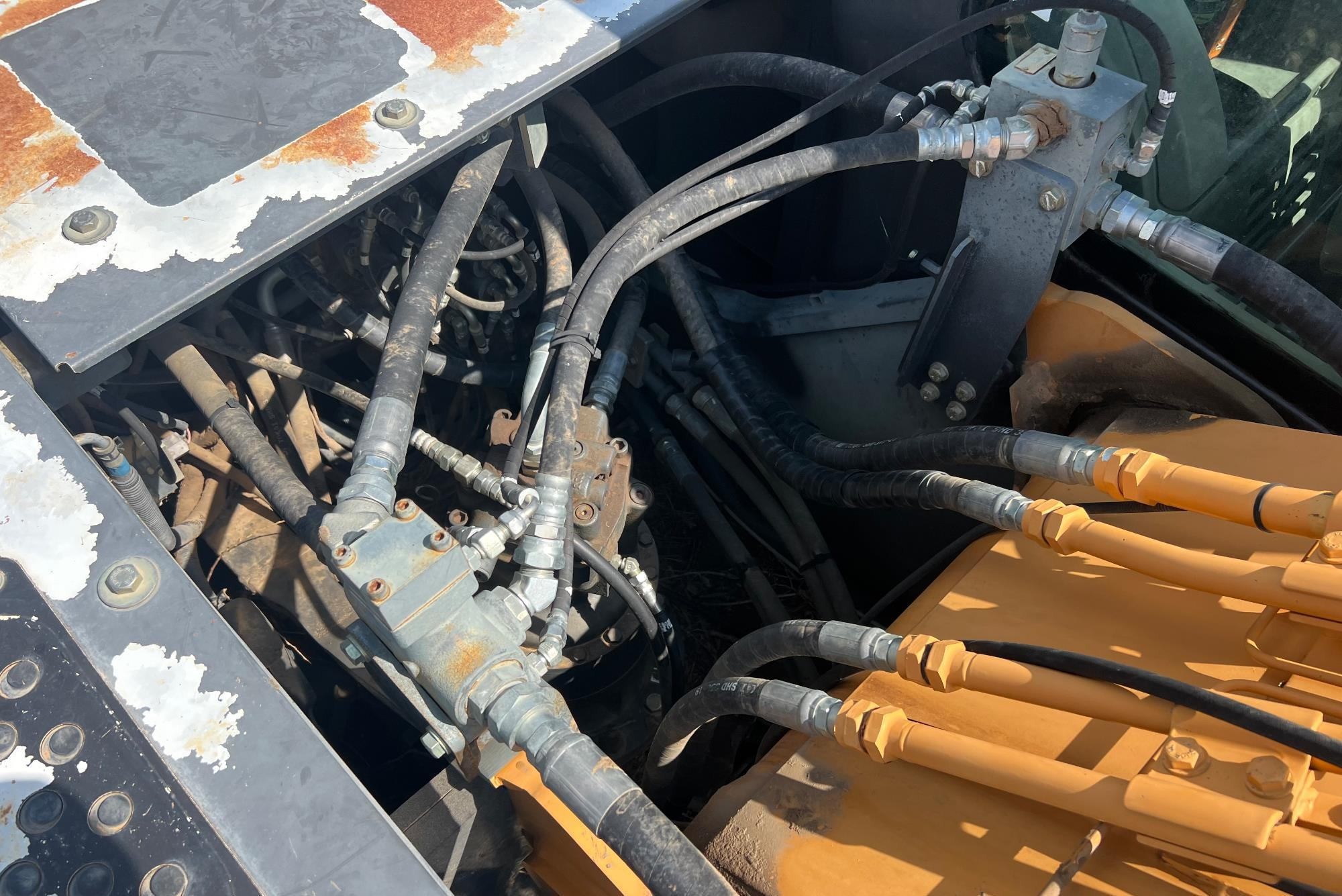 gallery 2012 Case CX210B Excavator