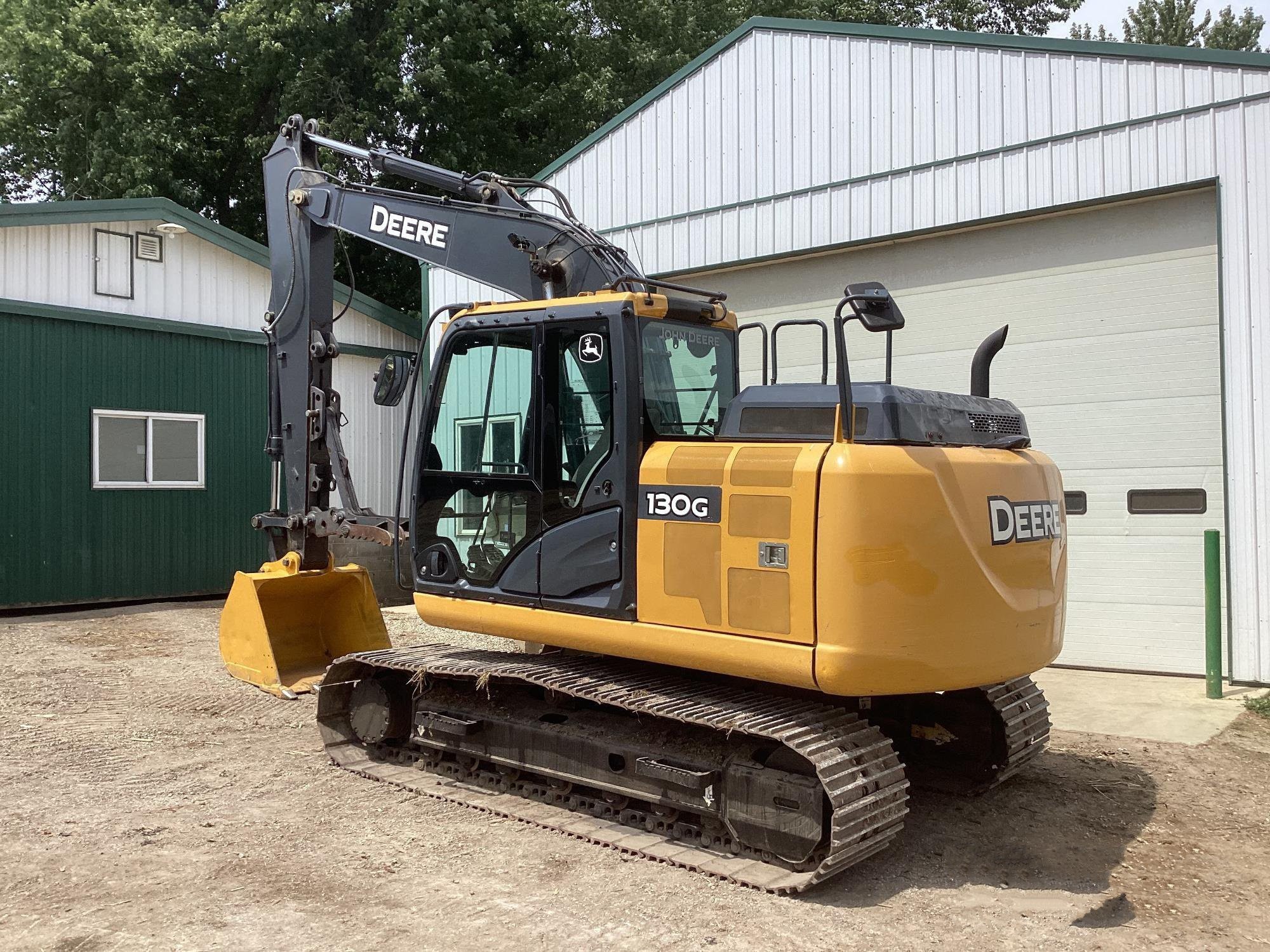 gallery 2014 John Deere 130G Excavator