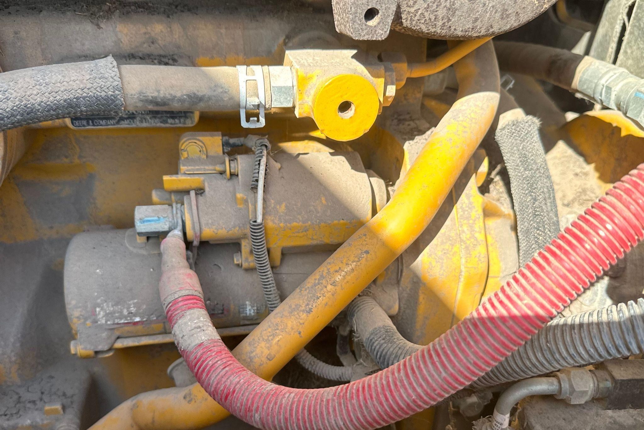 gallery 2013 John Deere 772G motor grader