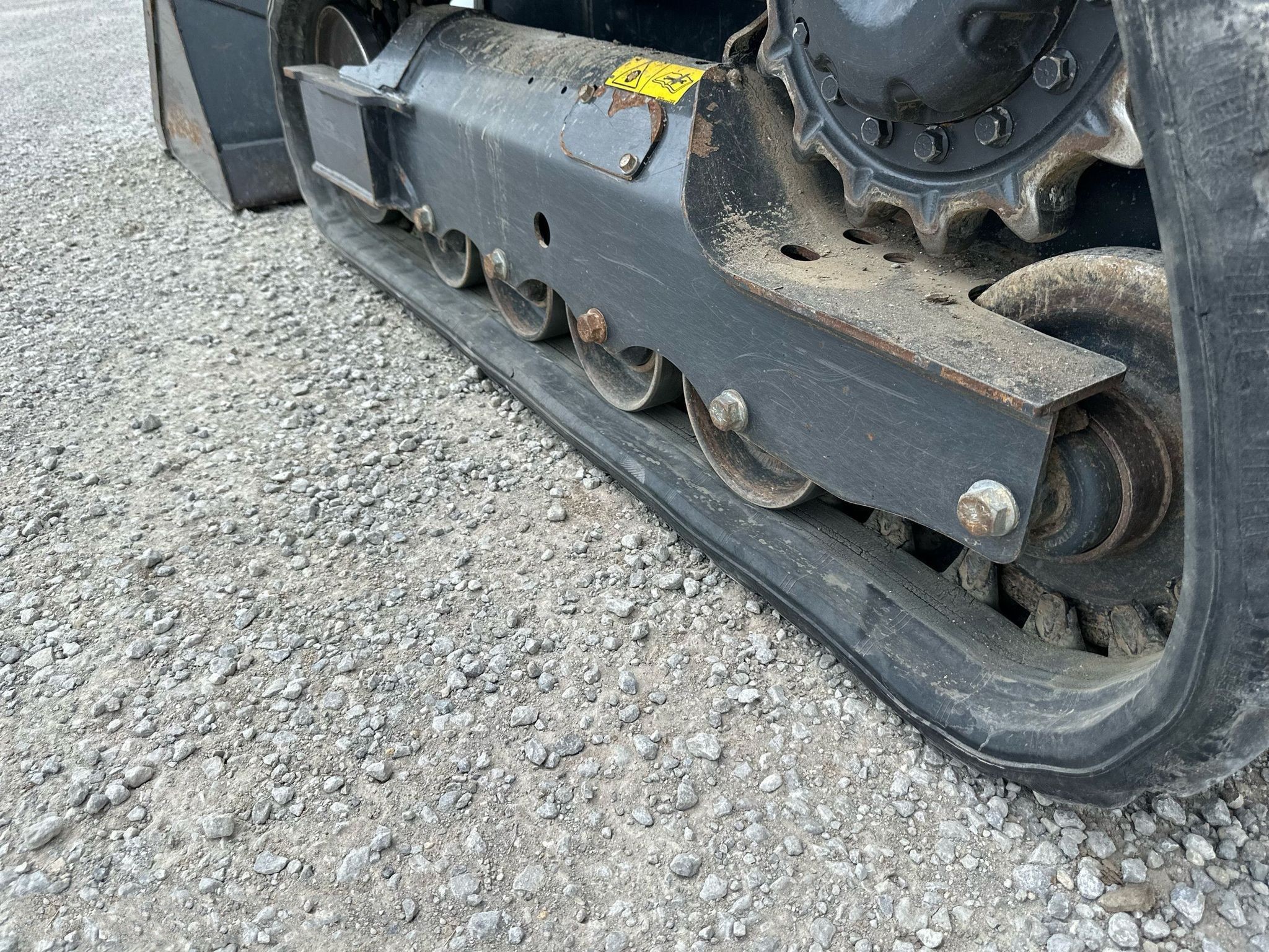 gallery 2021 Bobcat T595 tracked skid steer loader