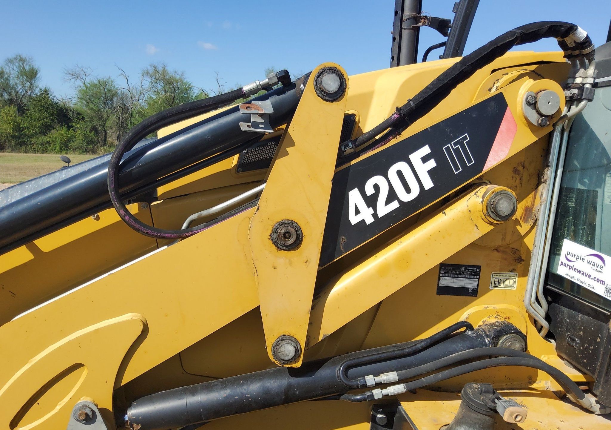 gallery 2013 Caterpillar 420F IT Backhoe