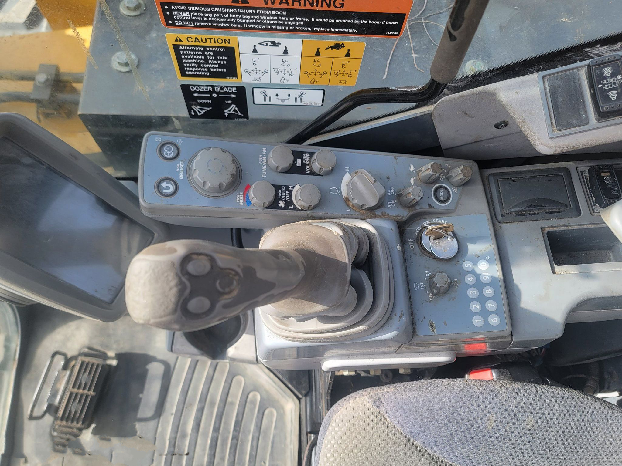 gallery 2014 John Deere 85G mini excavator