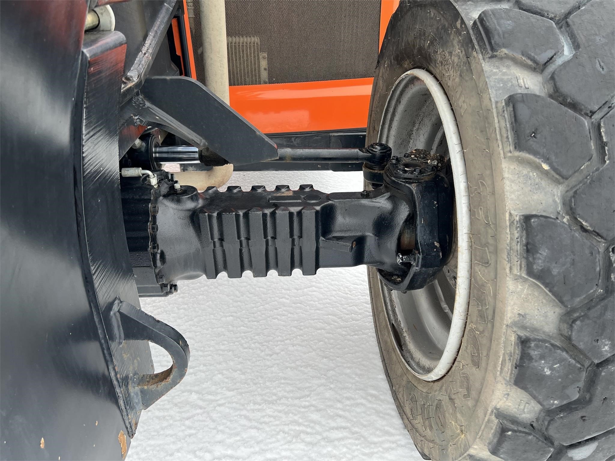 gallery 2015 JLG G9-43A Tellahandler