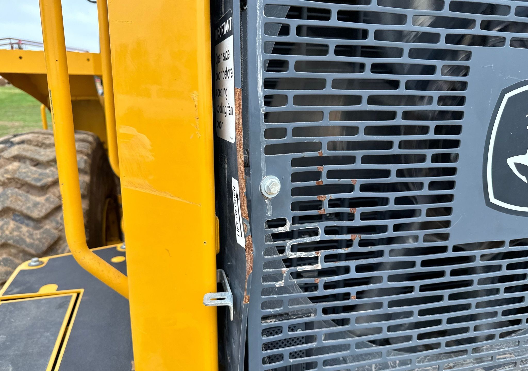 gallery 2022 John Deere 544 P-Tier wheel loader