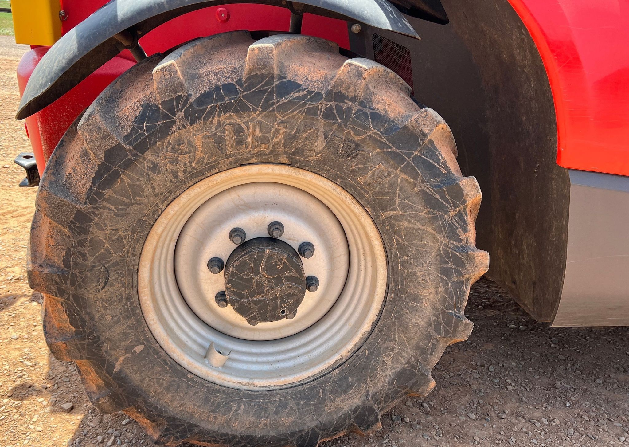 gallery 2017 Manitou MLT840 telehandler