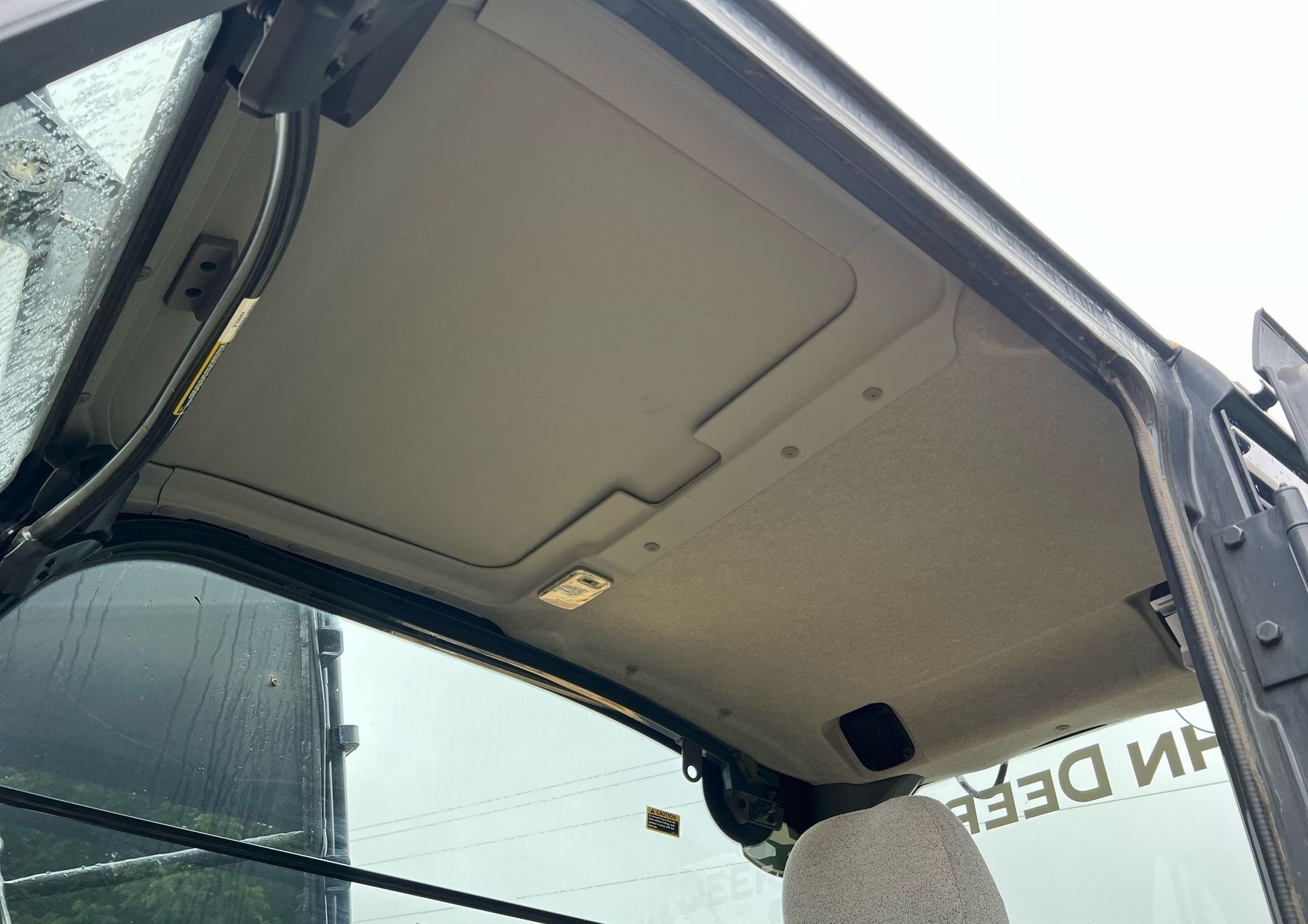gallery 2014 John Deere 130G excavator
