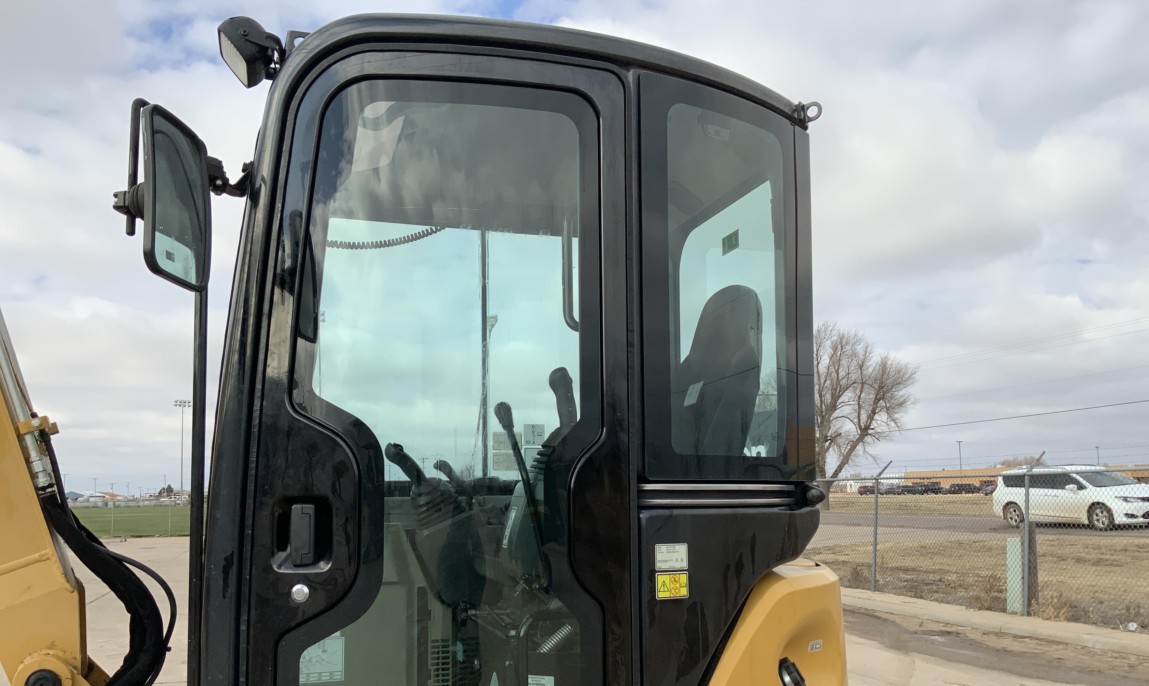 gallery 2014 Caterpillar 305E Mini Excavator