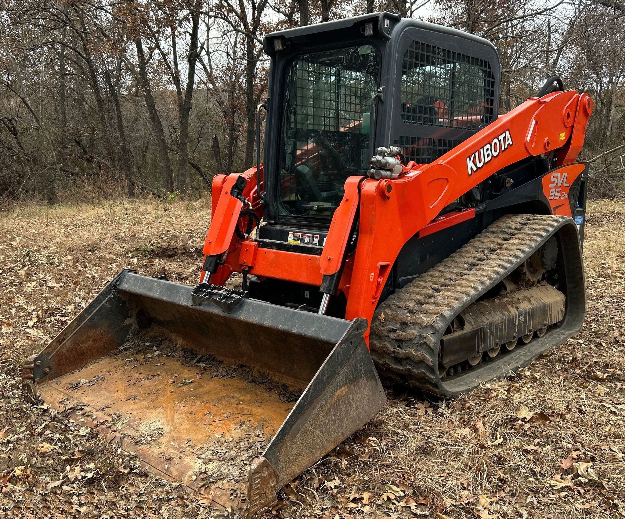gallery 2020 Kubota SVL95-2S tracked skid steer loader