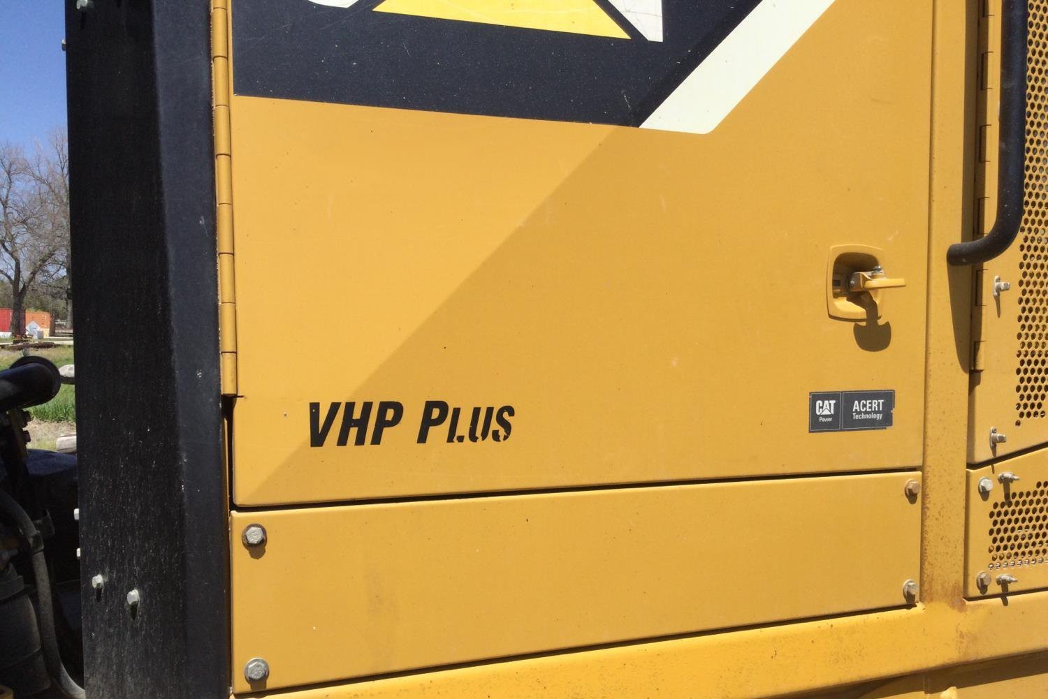 gallery 2011 Caterpillar 140M VHP Grader