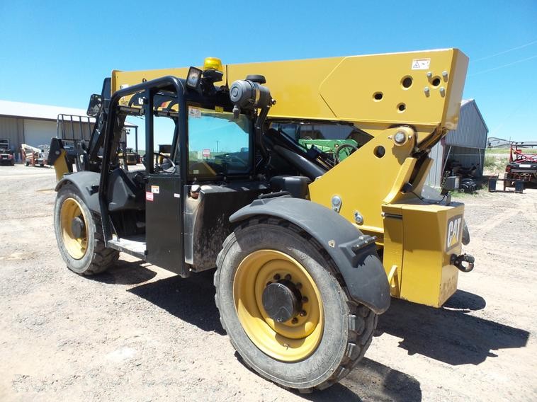 gallery 2013 Caterpillar TL943C telehandler