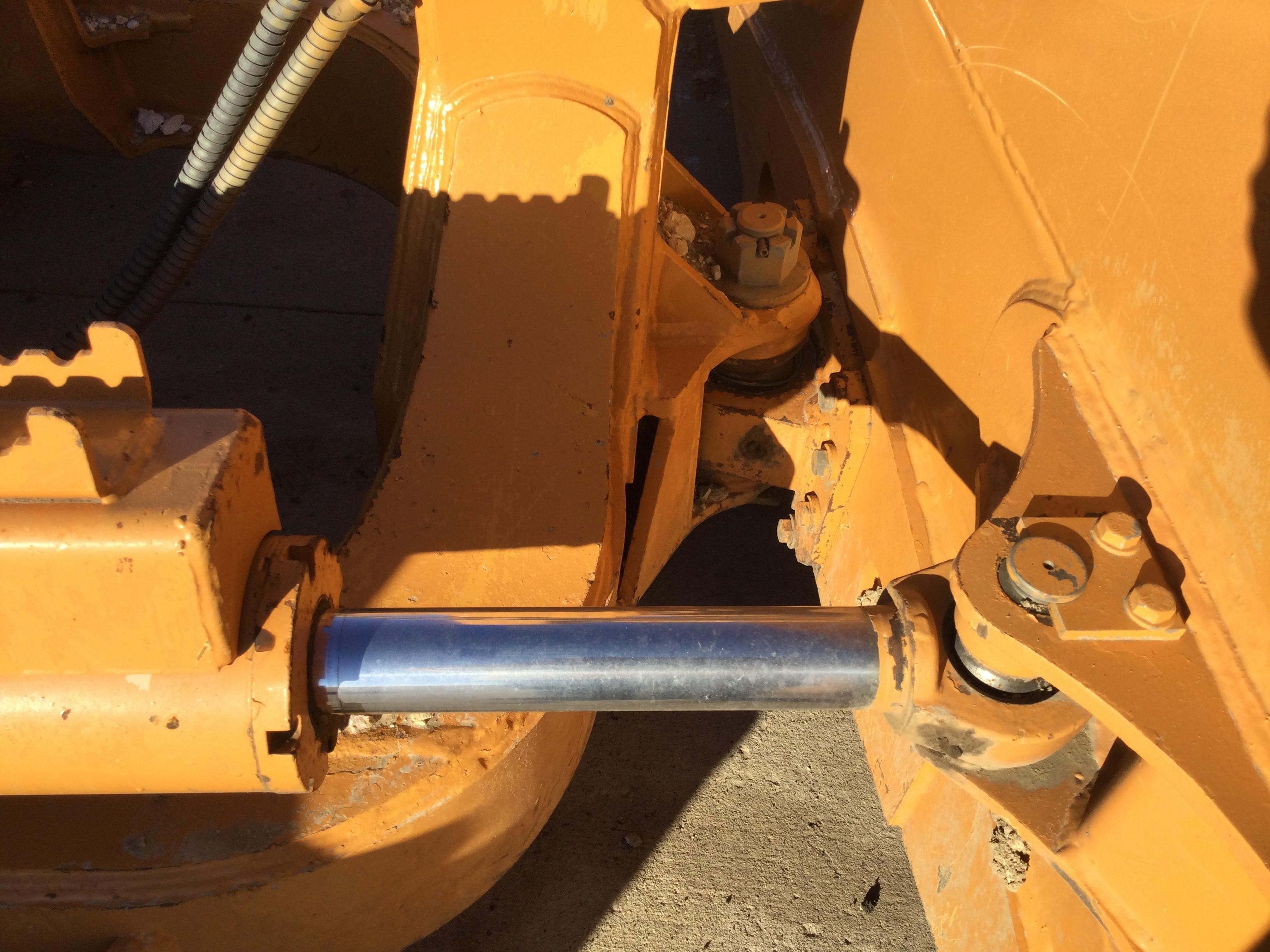 gallery 2008 Case 1650L LGP Dozer
