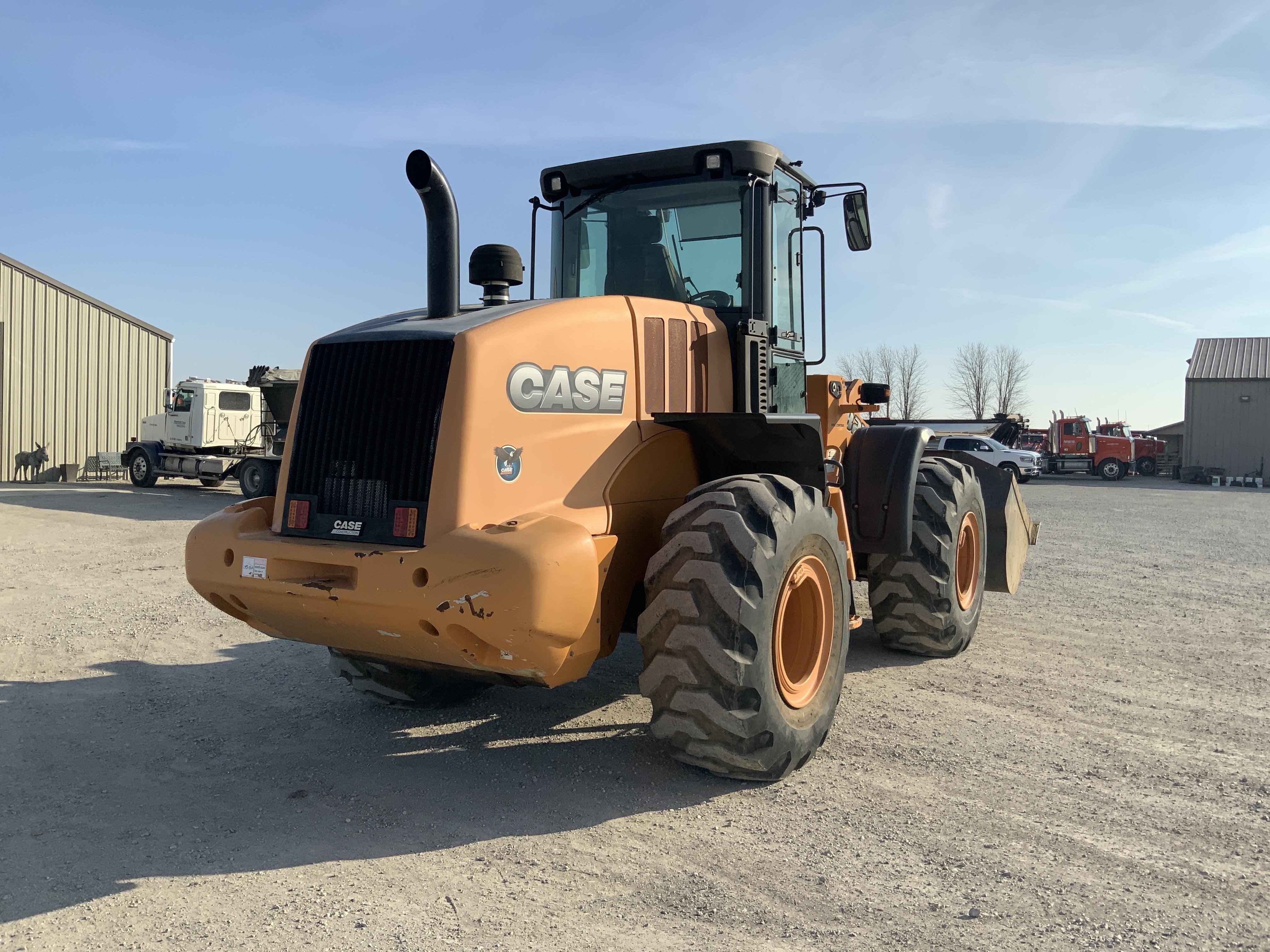 gallery 2013 Case 821F Wheel Loader