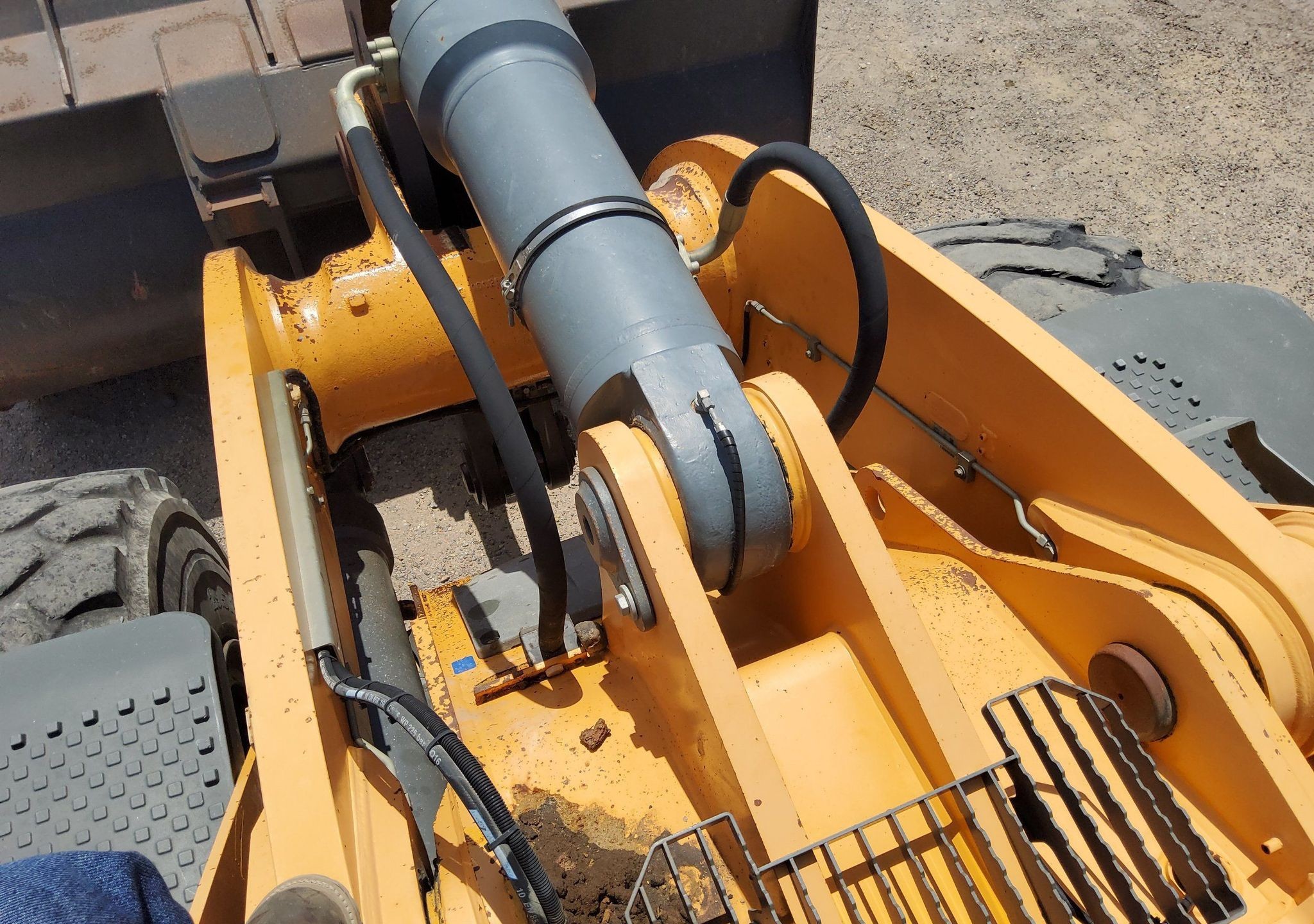gallery 2017 Liebherr L586 wheel loader